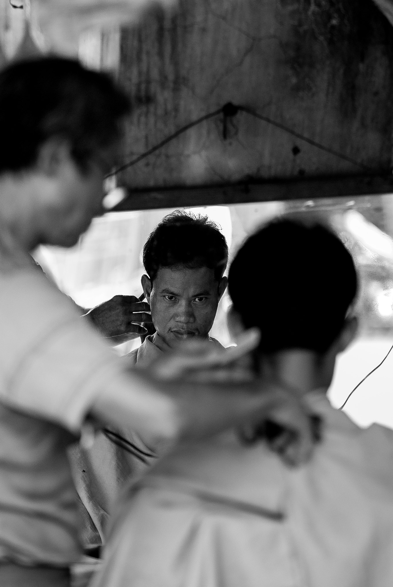 Nikon D200 sample photo. Haircut - vietnam photography
