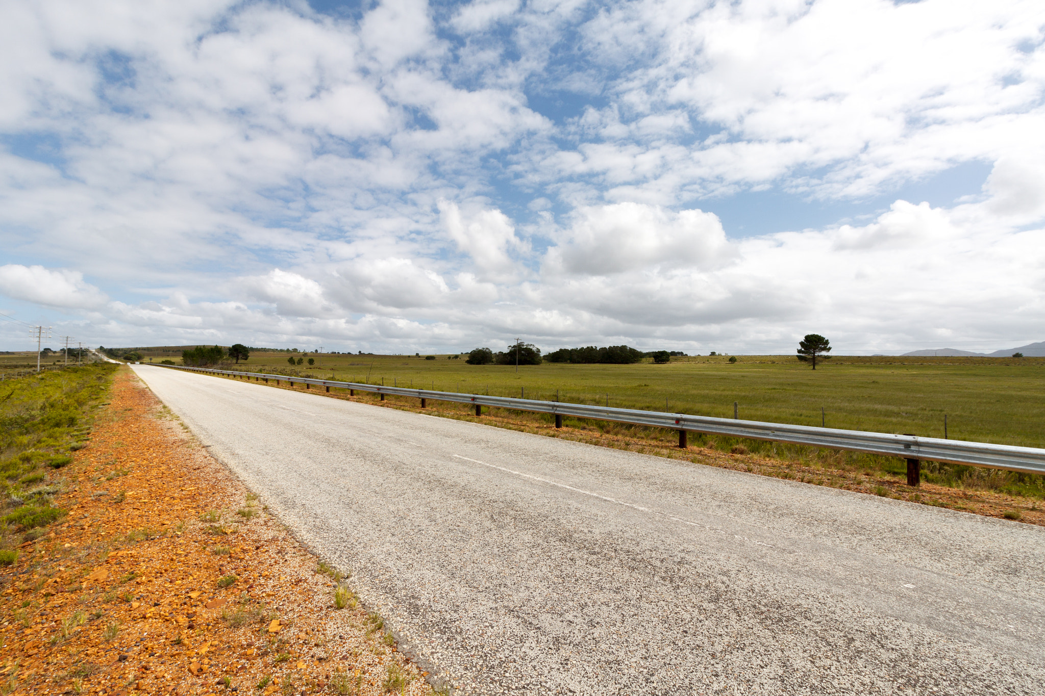 Canon EOS 50D sample photo. Line likely to lead to nowhere photography