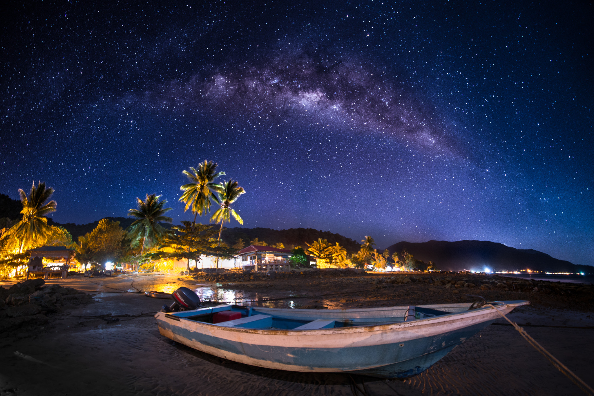 Samyang 12mm F2.8 ED AS NCS Fisheye sample photo. Milky way from abc village, tioman, malaysia photography