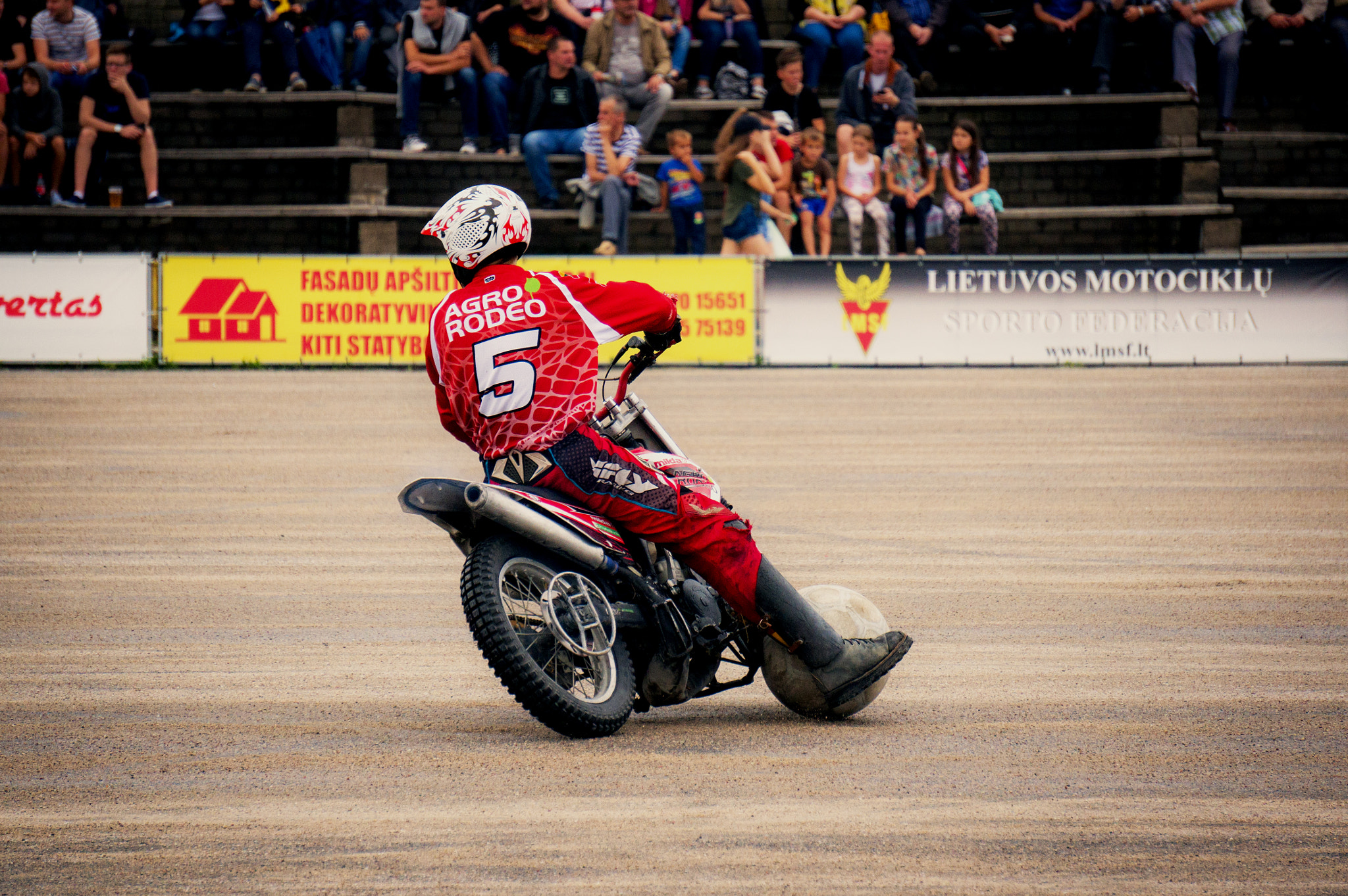 Sony Alpha NEX-5T + Sony E 55-210mm F4.5-6.3 OSS sample photo. Motoball central european league 2016, kretinga photography