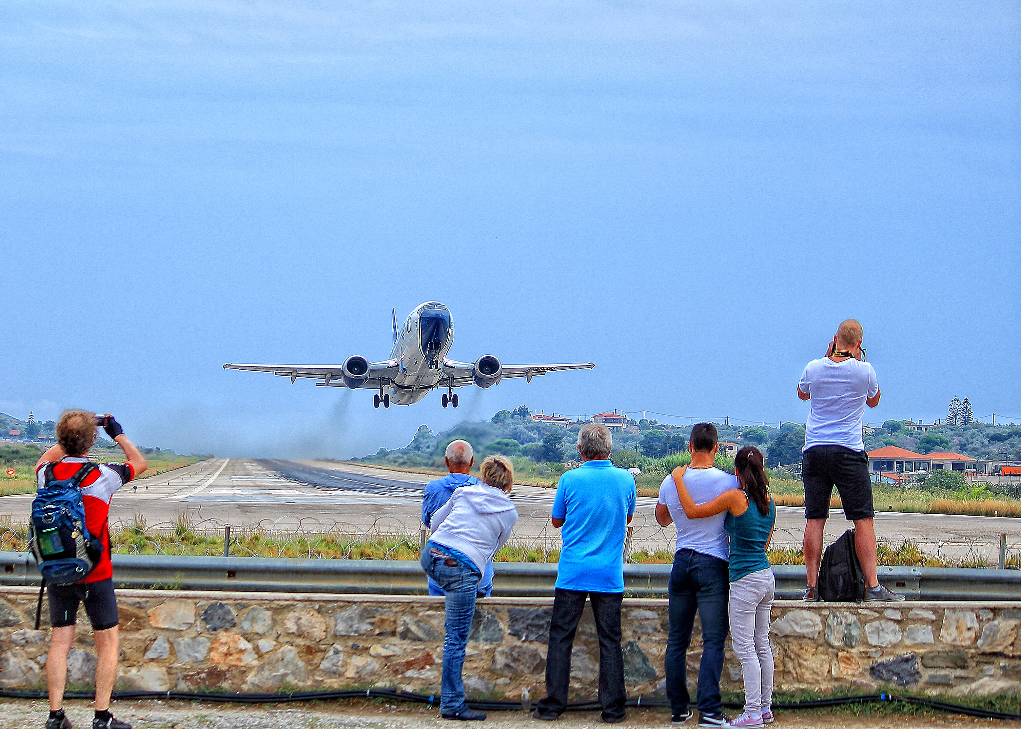 Canon EF-S 55-250mm F4-5.6 IS sample photo. Skiathos airport photography