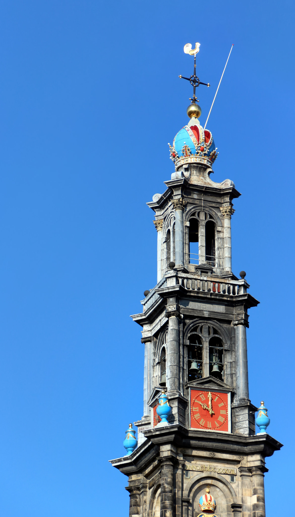 Canon EOS 600D (Rebel EOS T3i / EOS Kiss X5) + Sigma 18-250mm F3.5-6.3 DC OS HSM sample photo. Westerkerk tower photography