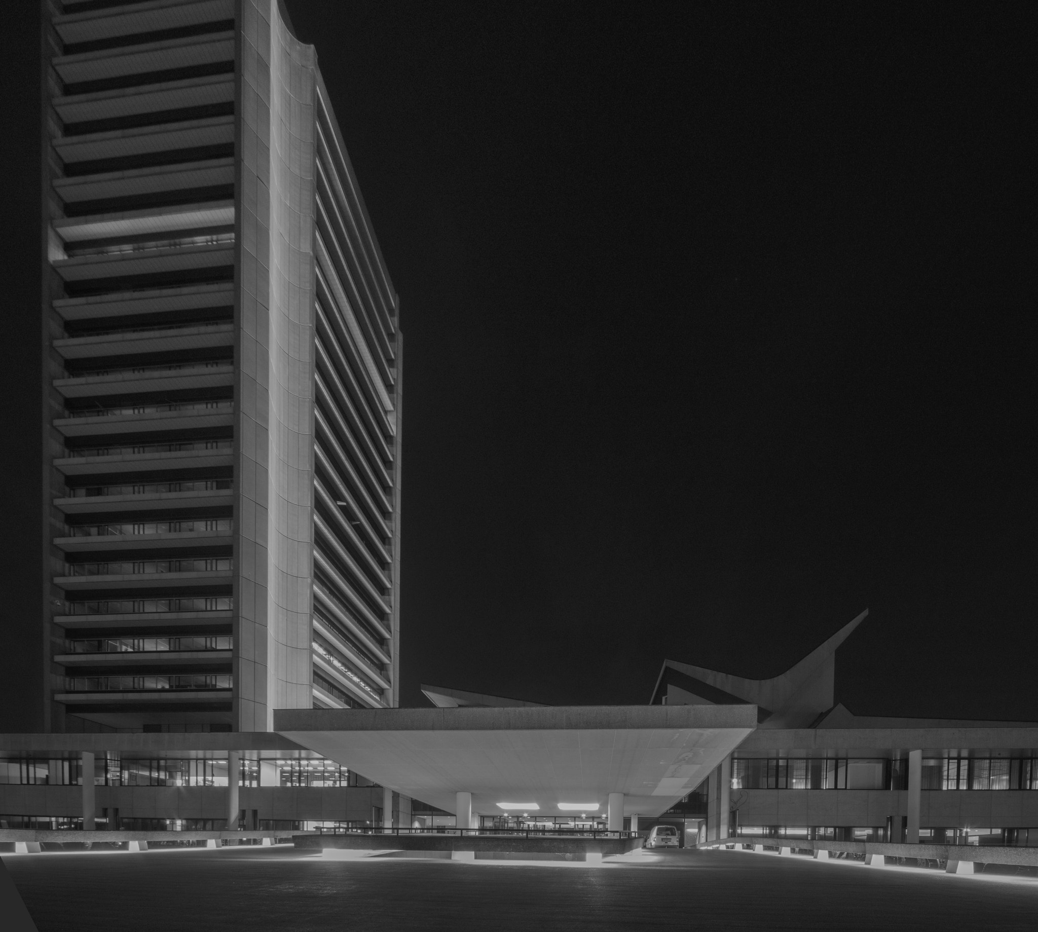 Sigma AF 10-20mm F4-5.6 EX DC sample photo. Goverment building photography