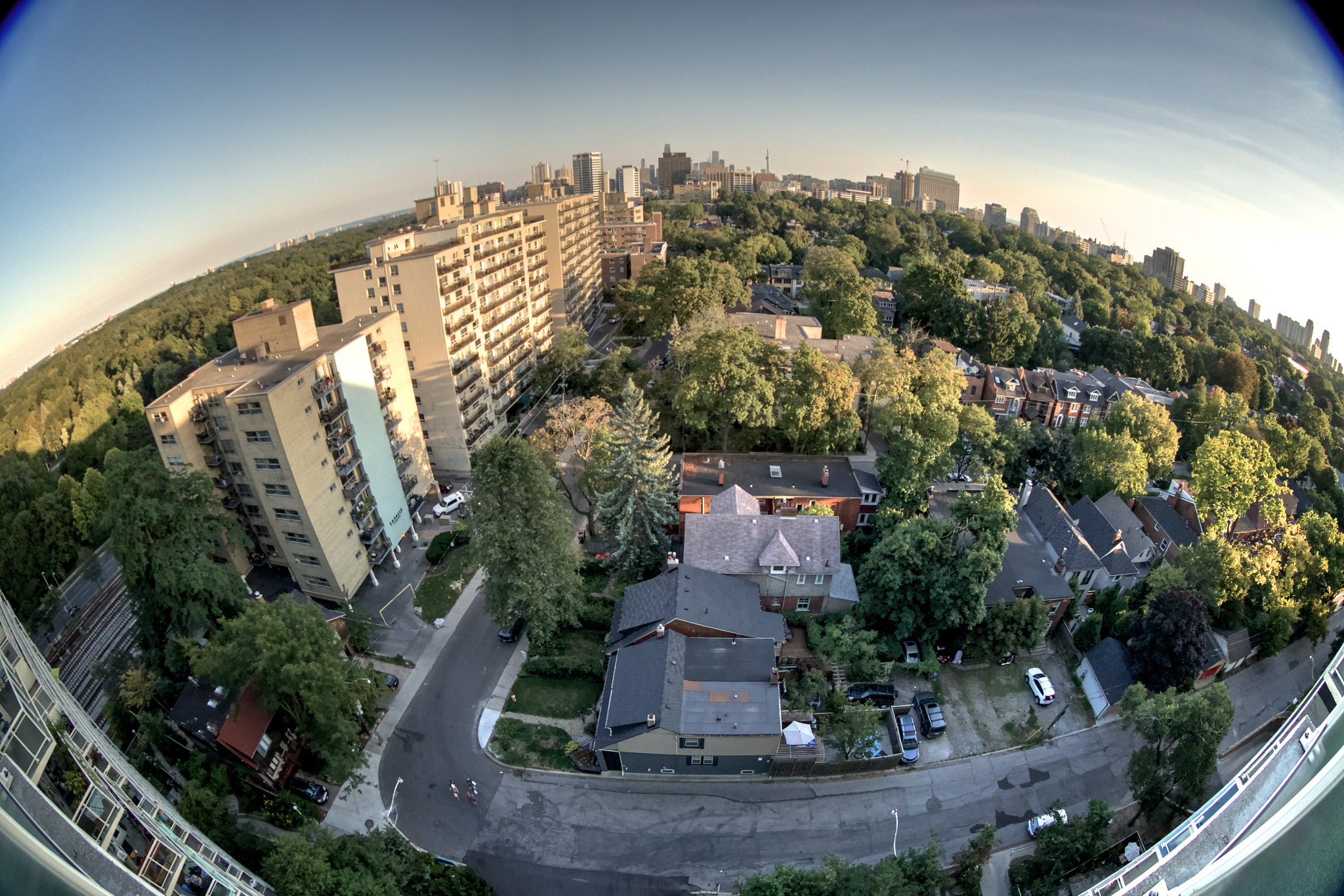 Canon EF 8-15mm F4L Fisheye USM sample photo. Fish-eye toronto photography