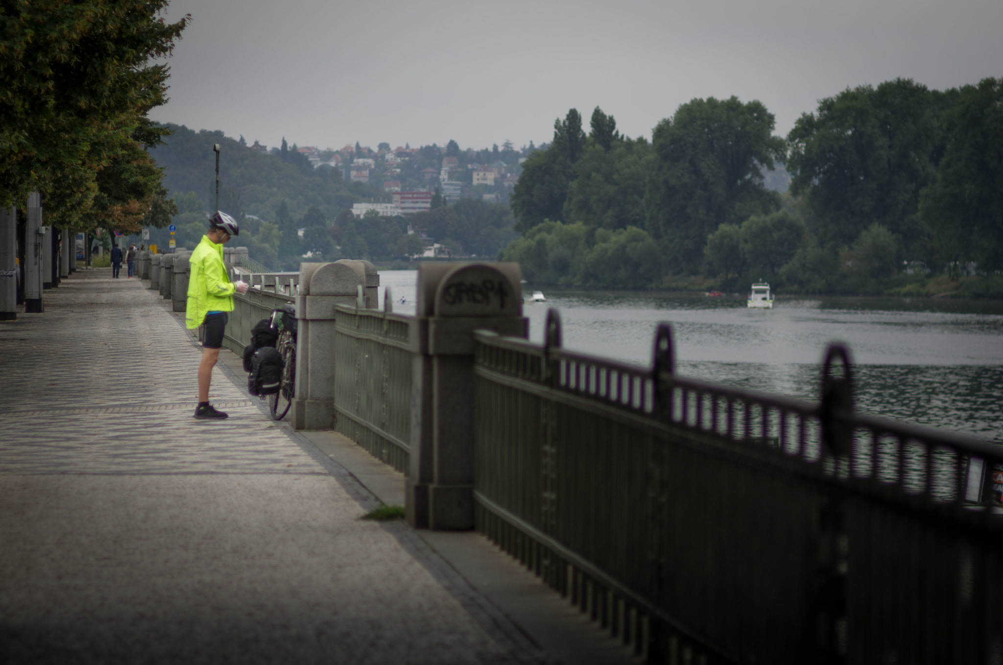 Pentax K-5 sample photo. Vltava enbankment photography