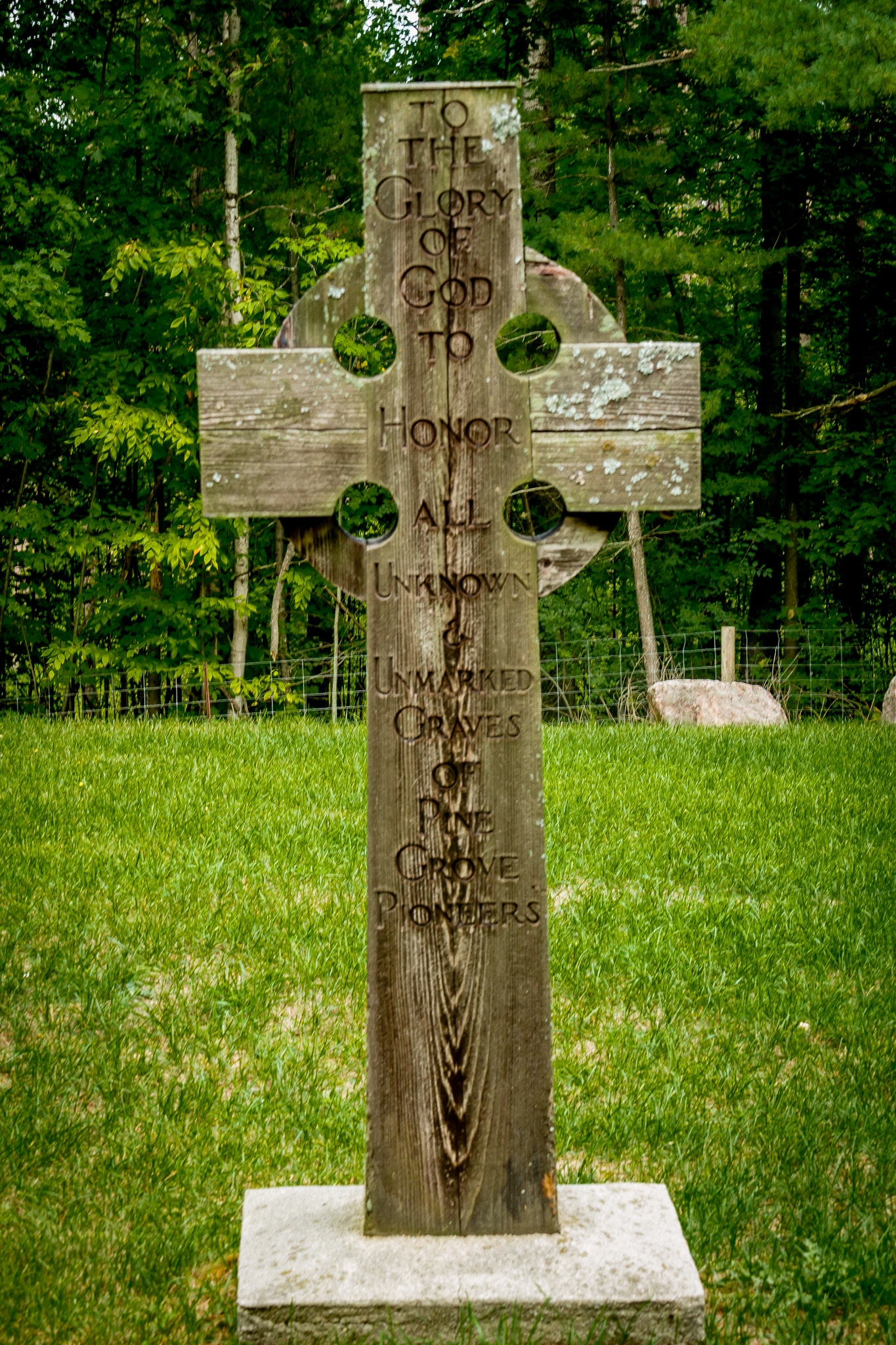 Canon EOS 100D (EOS Rebel SL1 / EOS Kiss X7) sample photo. Uxbridge ontario photography