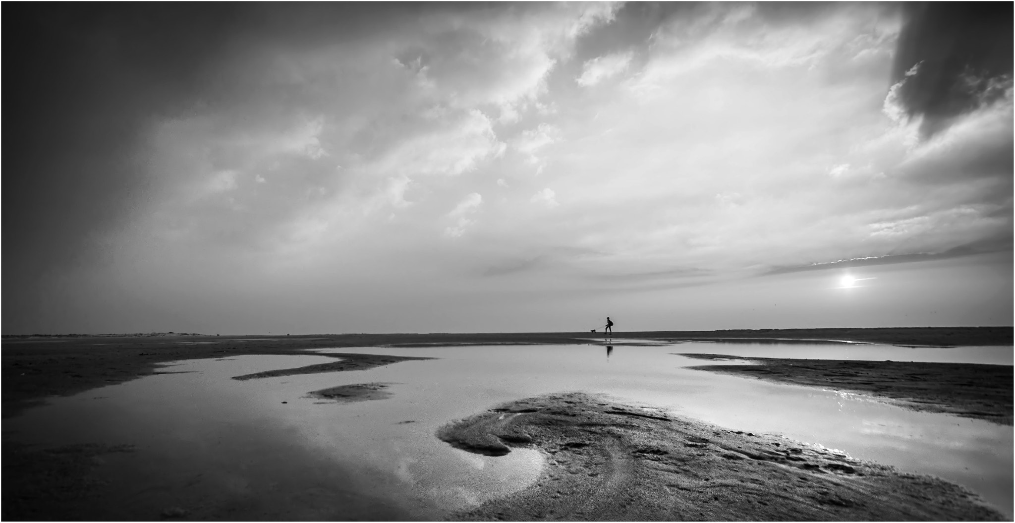 Sigma AF 10-20mm F4-5.6 EX DC sample photo. Between tides photography