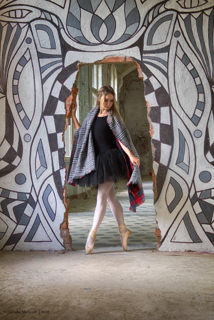 Canon EF 28-90mm f/4-5.6 sample photo. ...ballerina.urban project... photography