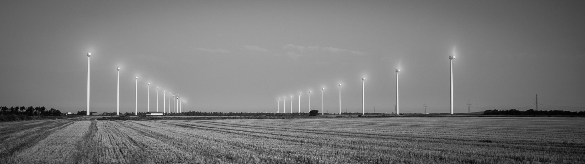 Canon EOS 500D (EOS Rebel T1i / EOS Kiss X3) sample photo. Windmills at work photography