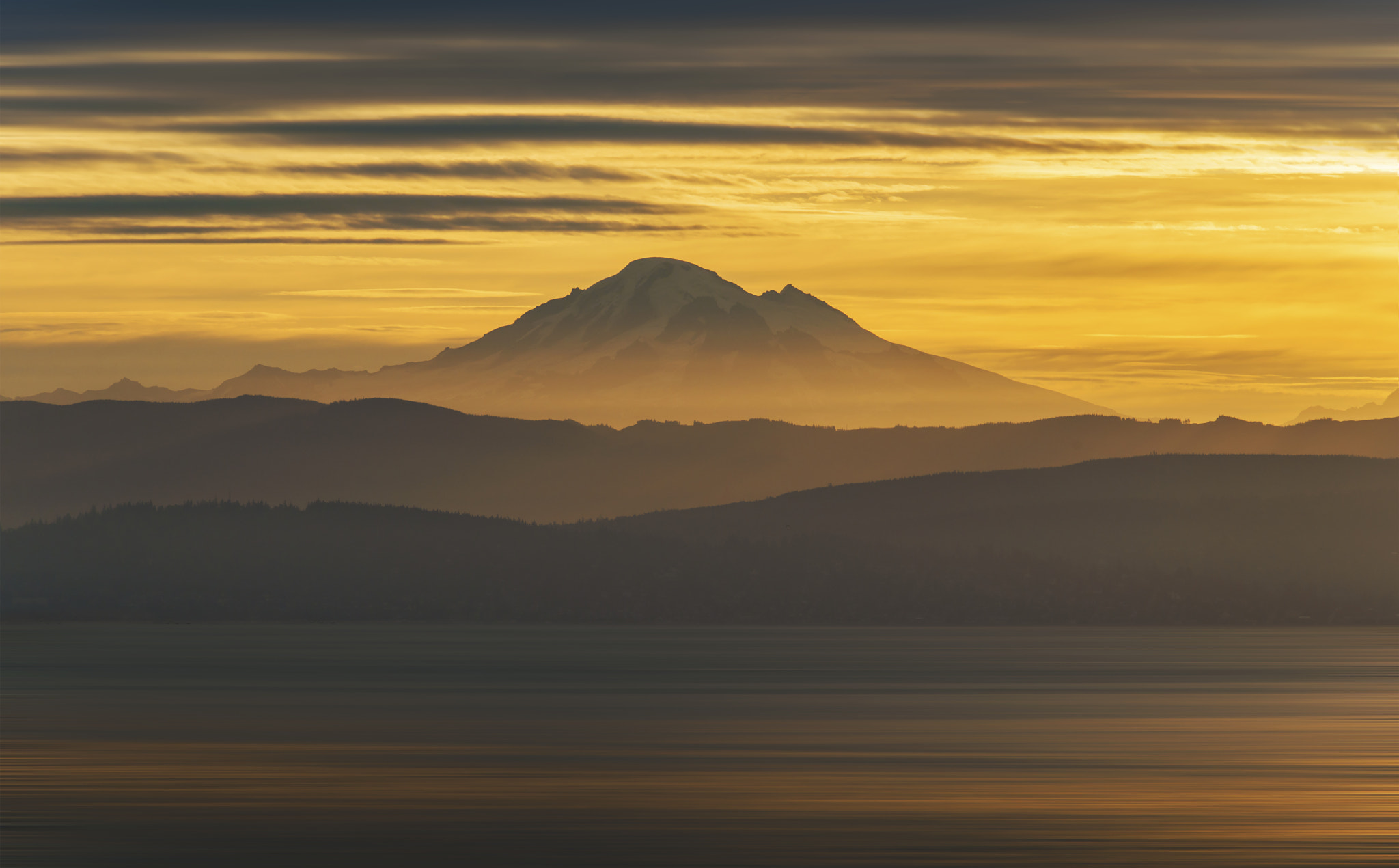 AF-S Zoom-Nikkor 80-200mm f/2.8D IF-ED sample photo. Mt. baker photography