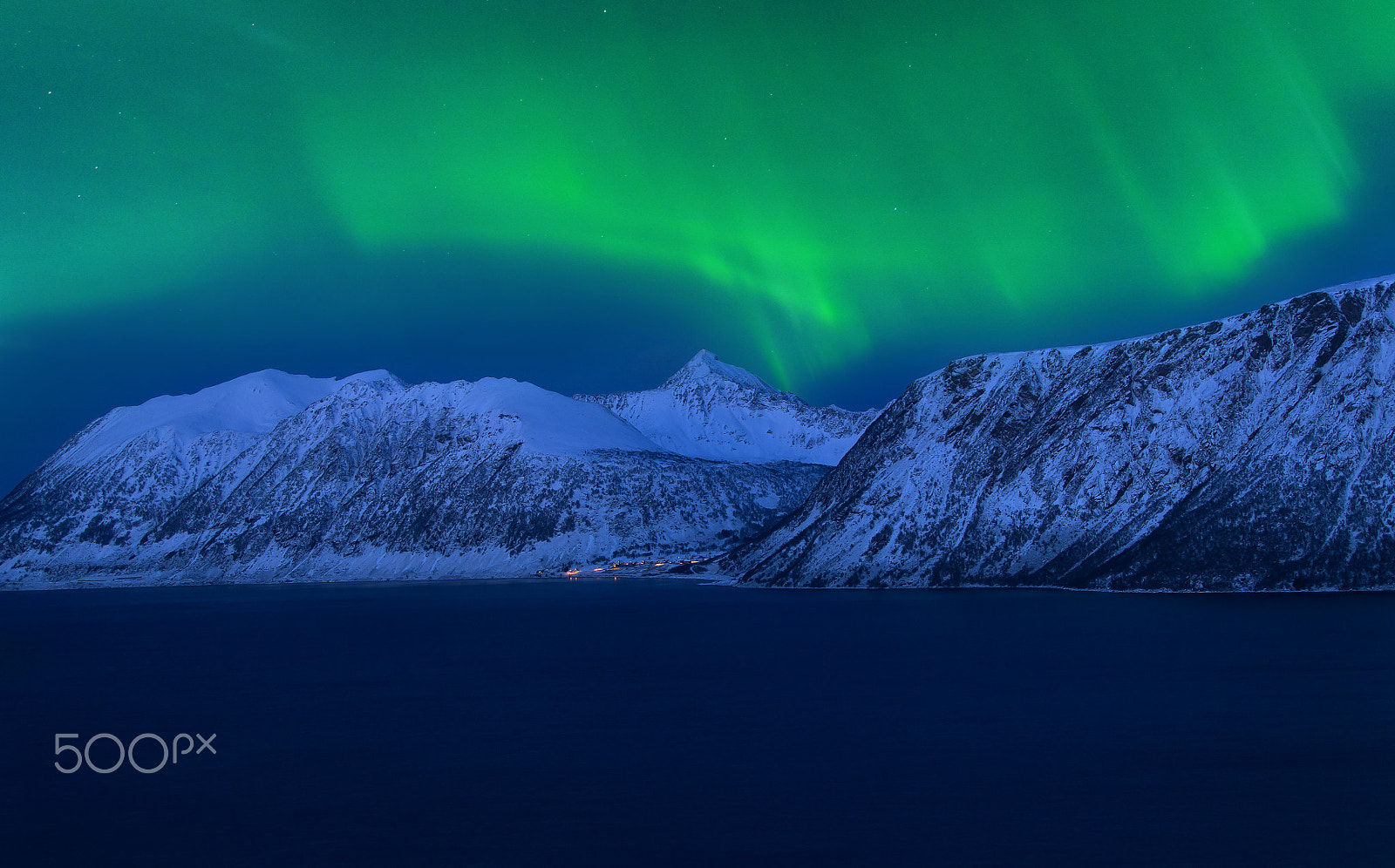 Tamron 14-150mm F3.5-5.8 Di III sample photo. Aurora borealis photography