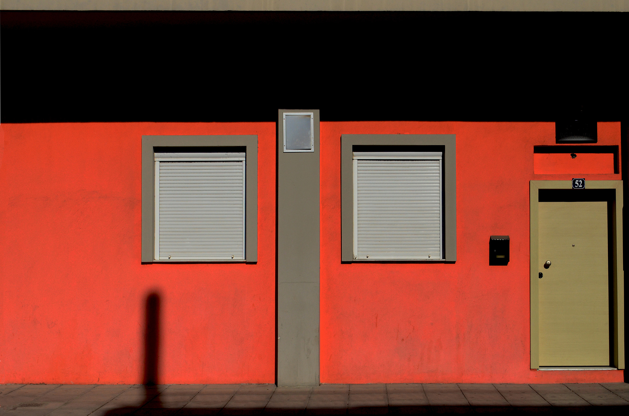 AF Zoom-Nikkor 75-300mm f/4.5-5.6 sample photo. Balance photography