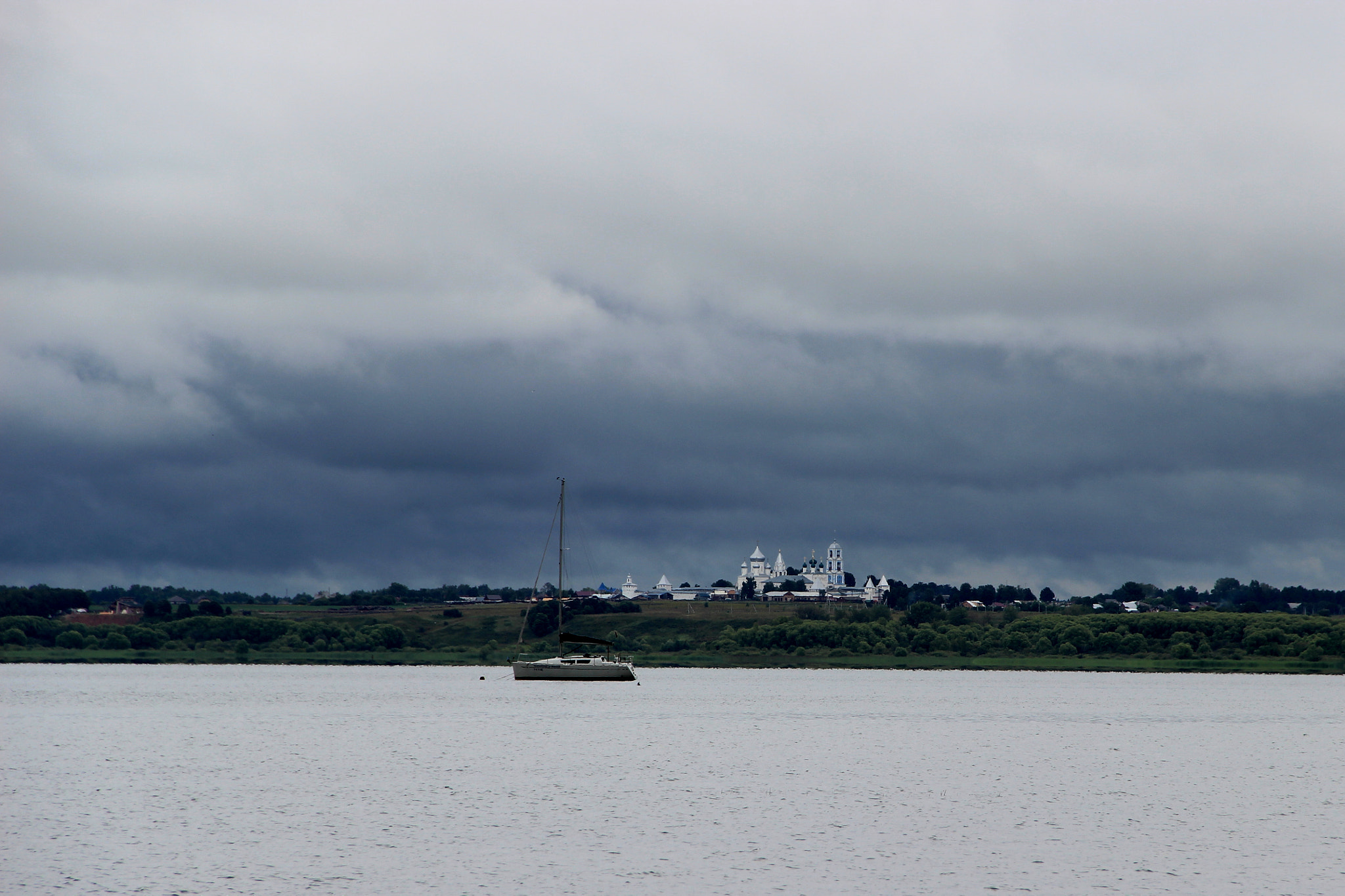 Canon EOS 600D (Rebel EOS T3i / EOS Kiss X5) + Canon EF 50mm f/1.8 sample photo. Lake plesheyevo. Плещеево озеро. photography