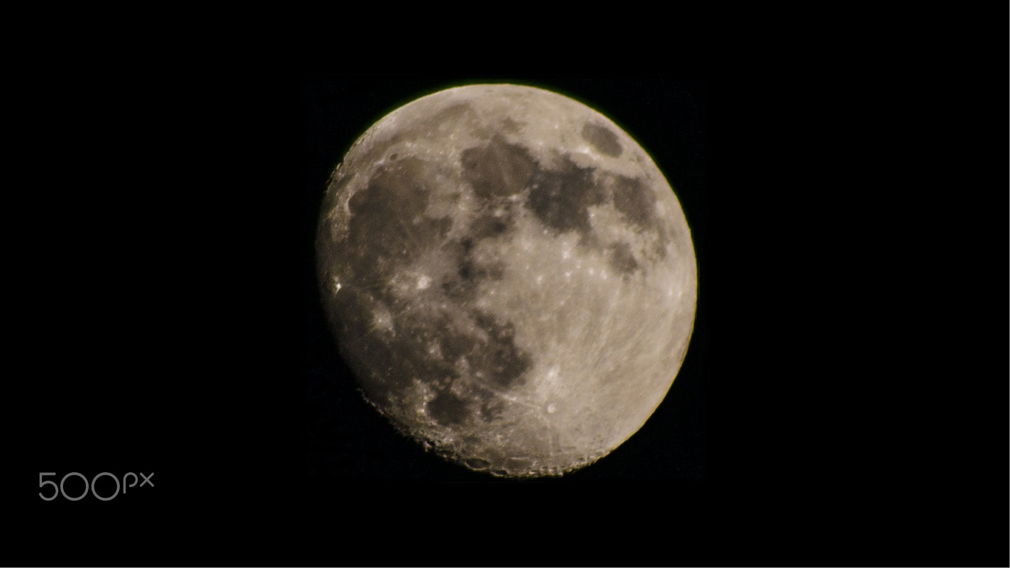 Tokina 80-400mm F4.5-5.6 AT-X AF II 840 sample photo. "full moon" sony dsc photography