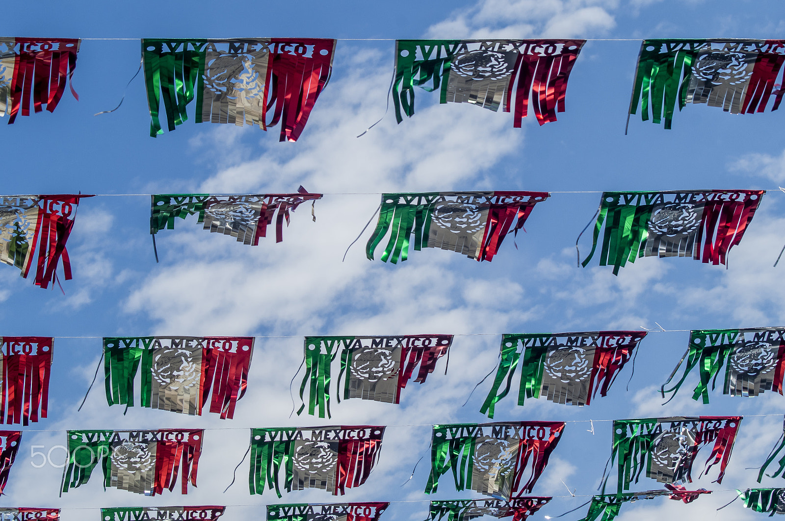 Sony 75-300mm F4.5-5.6 sample photo. Pennants celebrating mexico´s independence day. photography