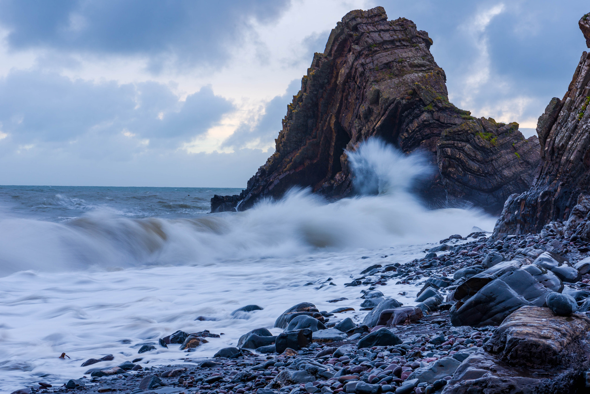 Nikon AF-S Nikkor 24-70mm F2.8E ED VR sample photo. Blackchurch rock photography