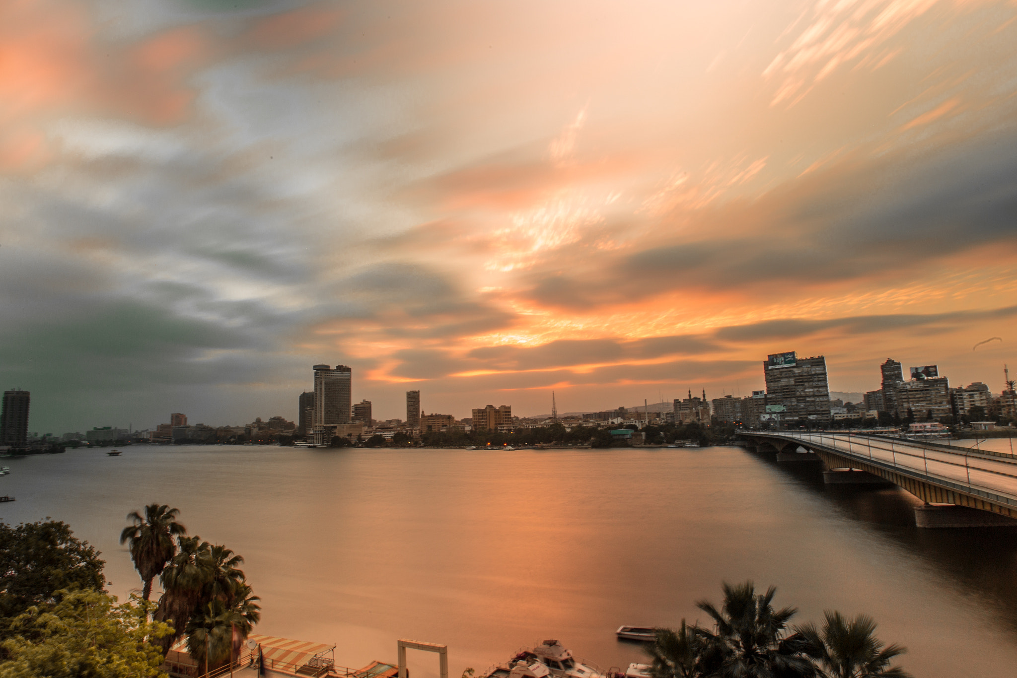 Sigma 10-20mm F3.5 EX DC HSM sample photo. Good mourning egypt photography