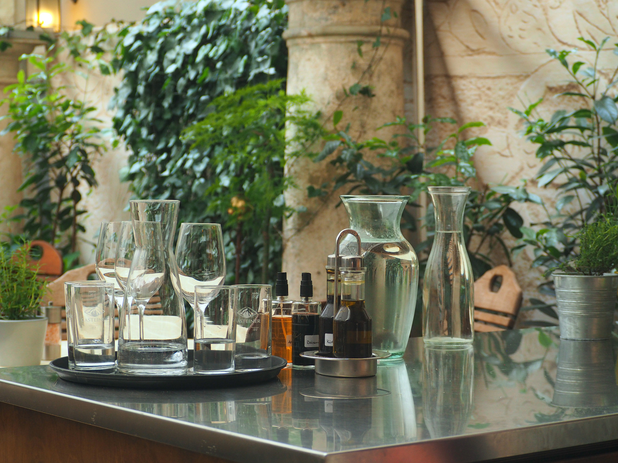 Olympus OM-D E-M5 II sample photo. Hospitality photography