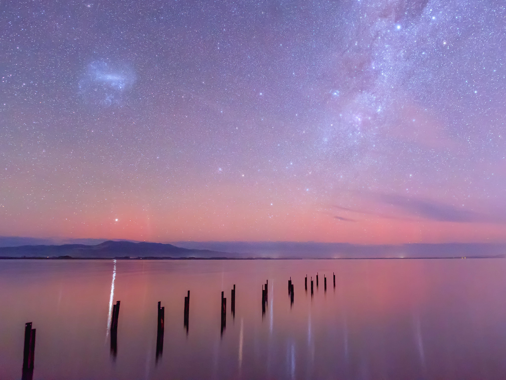 Samyang 12mm F2.8 ED AS NCS Fisheye sample photo. Wairarapa aurora photography