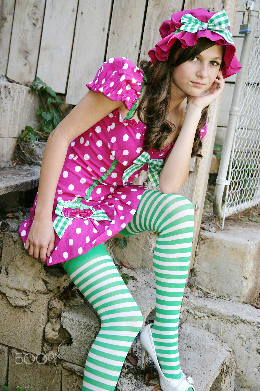 Canon EOS-1Ds Mark II sample photo. Amanda in costume photography