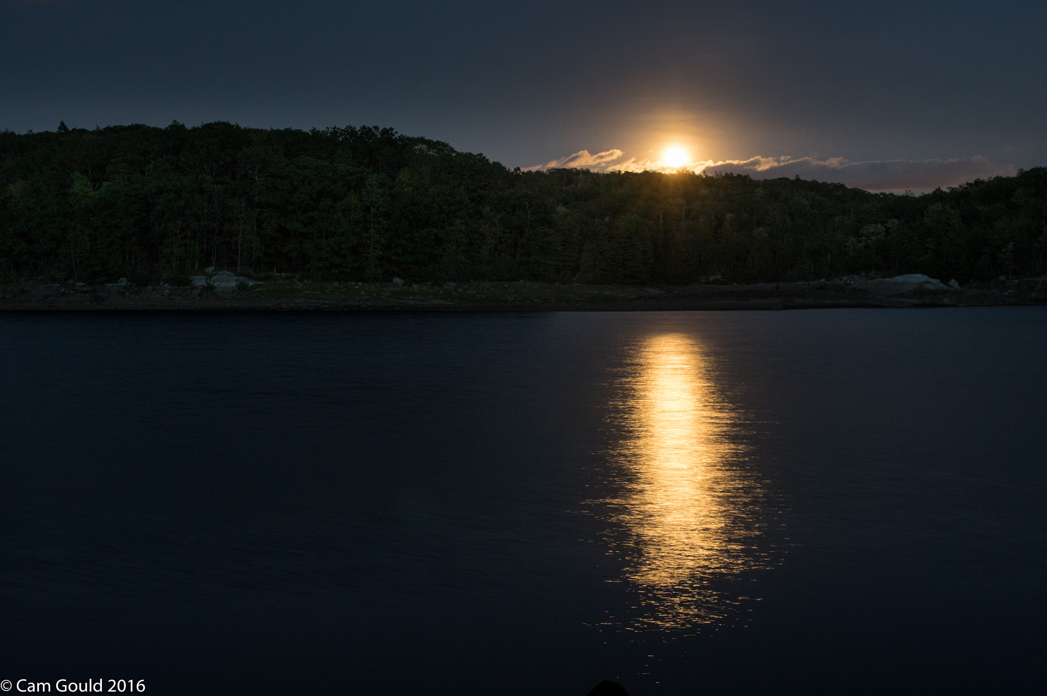 Pentax K-3 sample photo. Harvest moon rise over reservoir photography