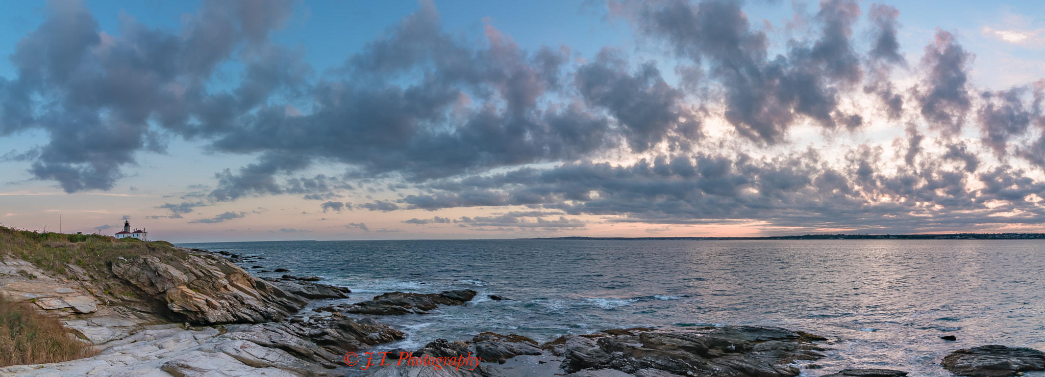 Tokina AT-X 16-28mm F2.8 Pro FX sample photo. Panoramic at beavertail lighthouse in jamestown, ri, 17 sep 2016. photography