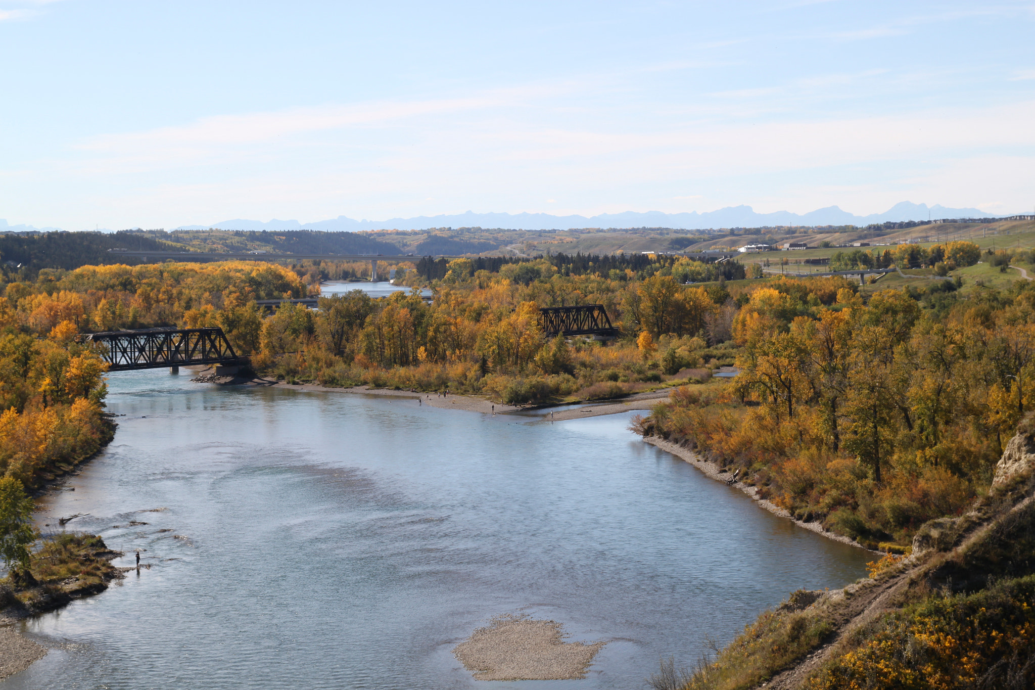 Canon EOS 500D (EOS Rebel T1i / EOS Kiss X3) + Sigma 17-70mm F2.8-4 DC Macro OS HSM | C sample photo. Bow river junction photography