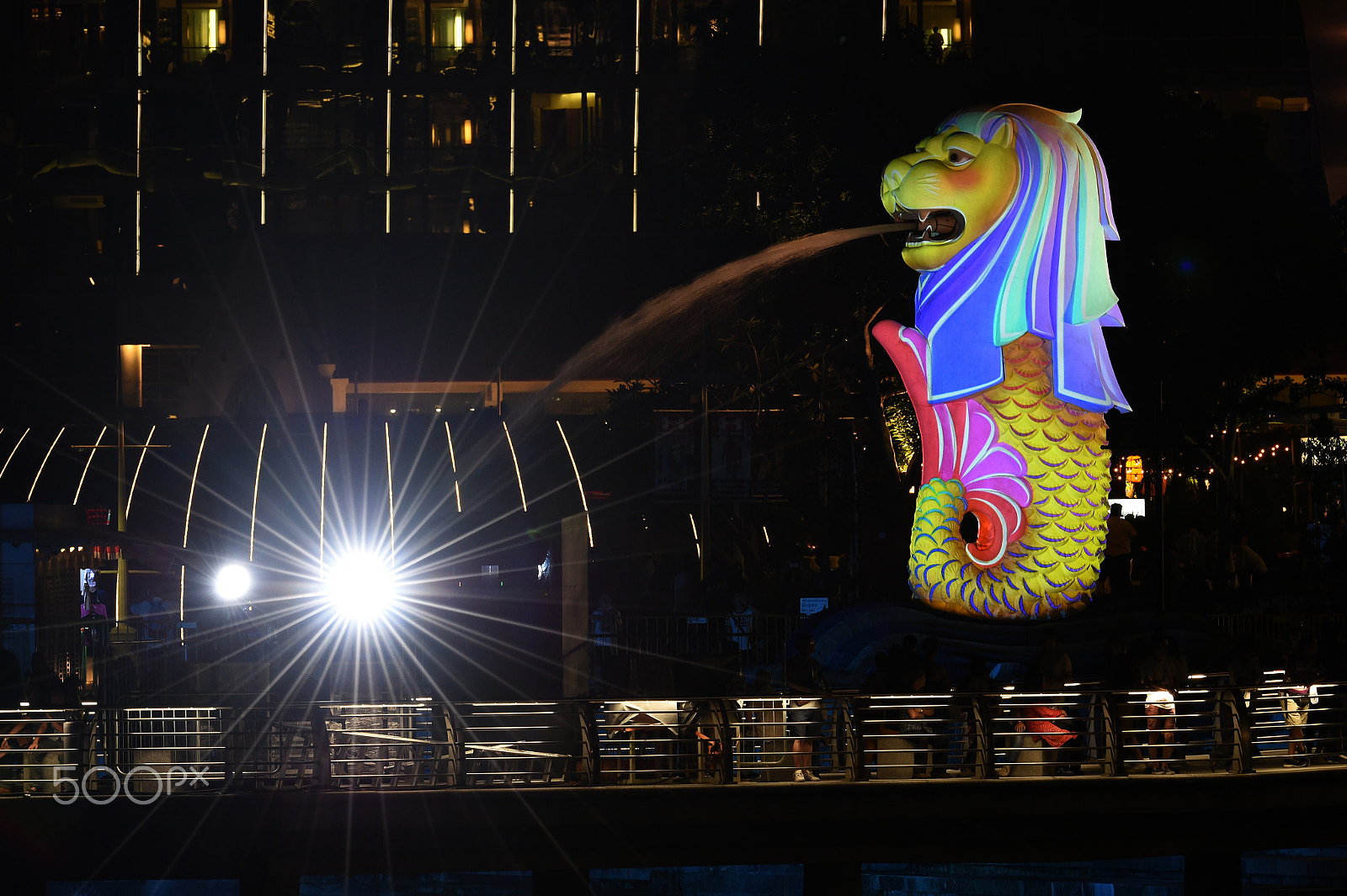 Nikon AF-S Nikkor 500mm F4E FL ED VR sample photo. Merlion lighted up for formula 1 photography