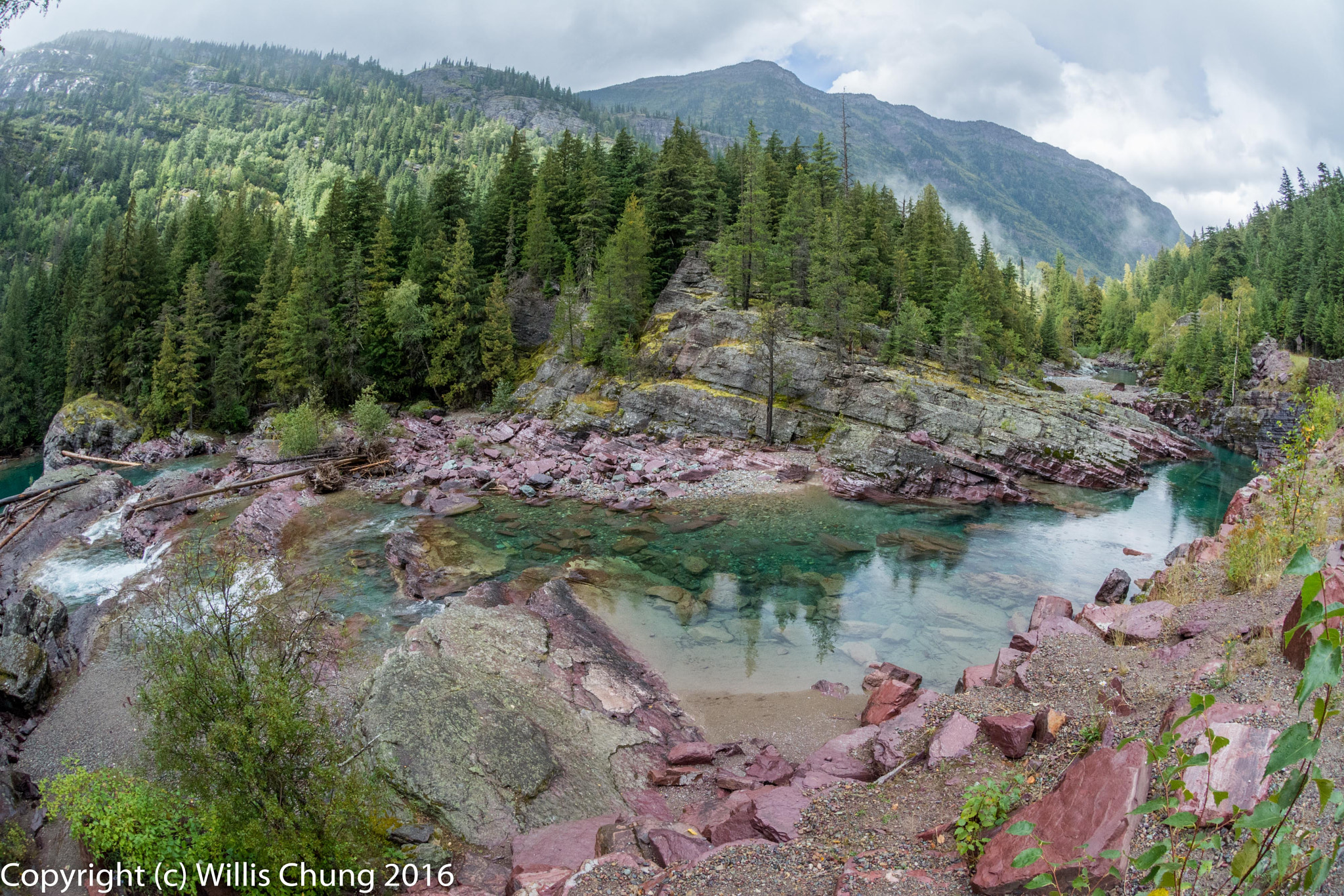 Nikon AF DX Fisheye-Nikkor 10.5mm F2.8G ED sample photo. Red rock point, glacier np, montana photography