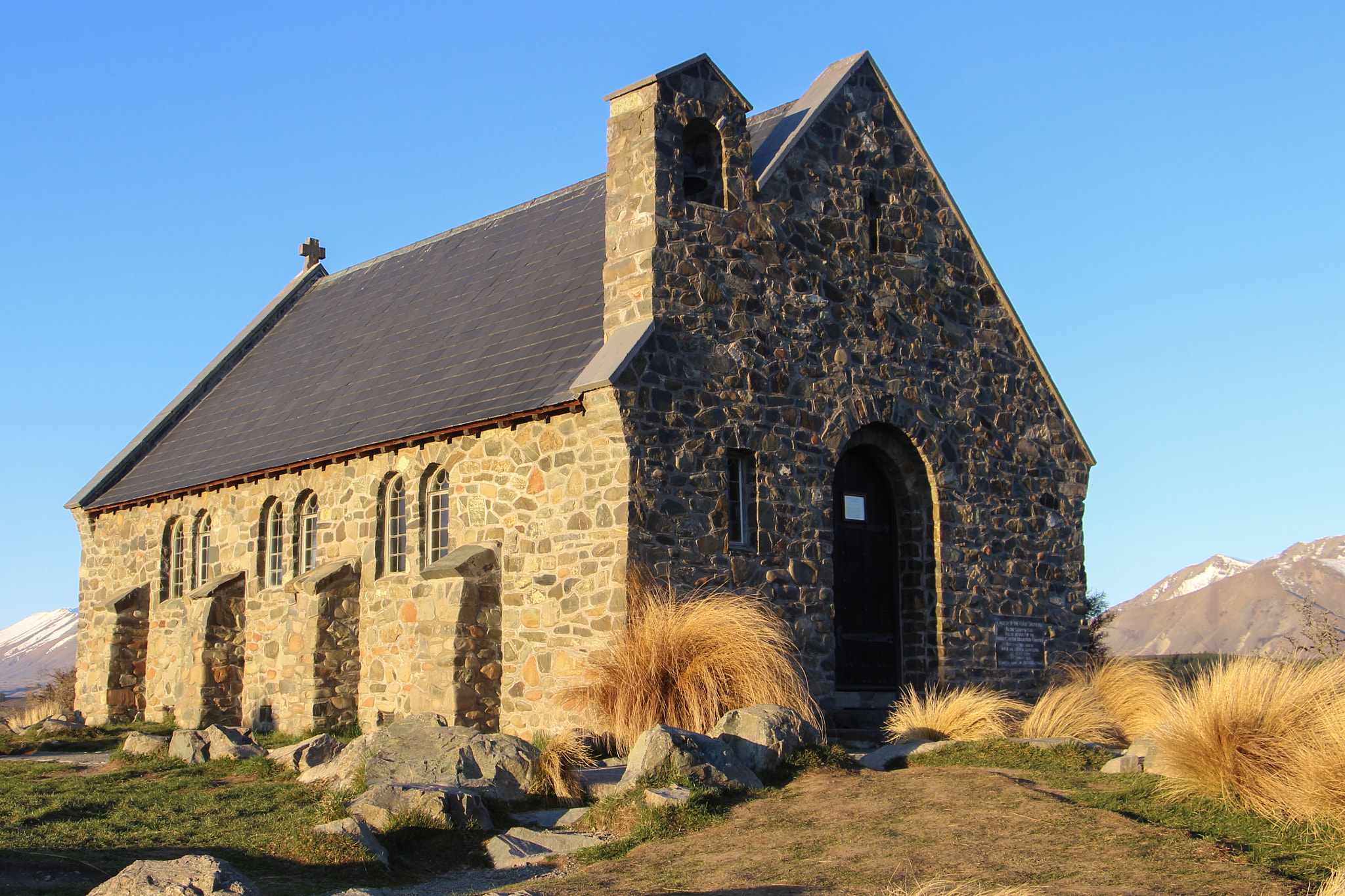 Canon EOS 700D (EOS Rebel T5i / EOS Kiss X7i) sample photo. Templo en amanecer photography