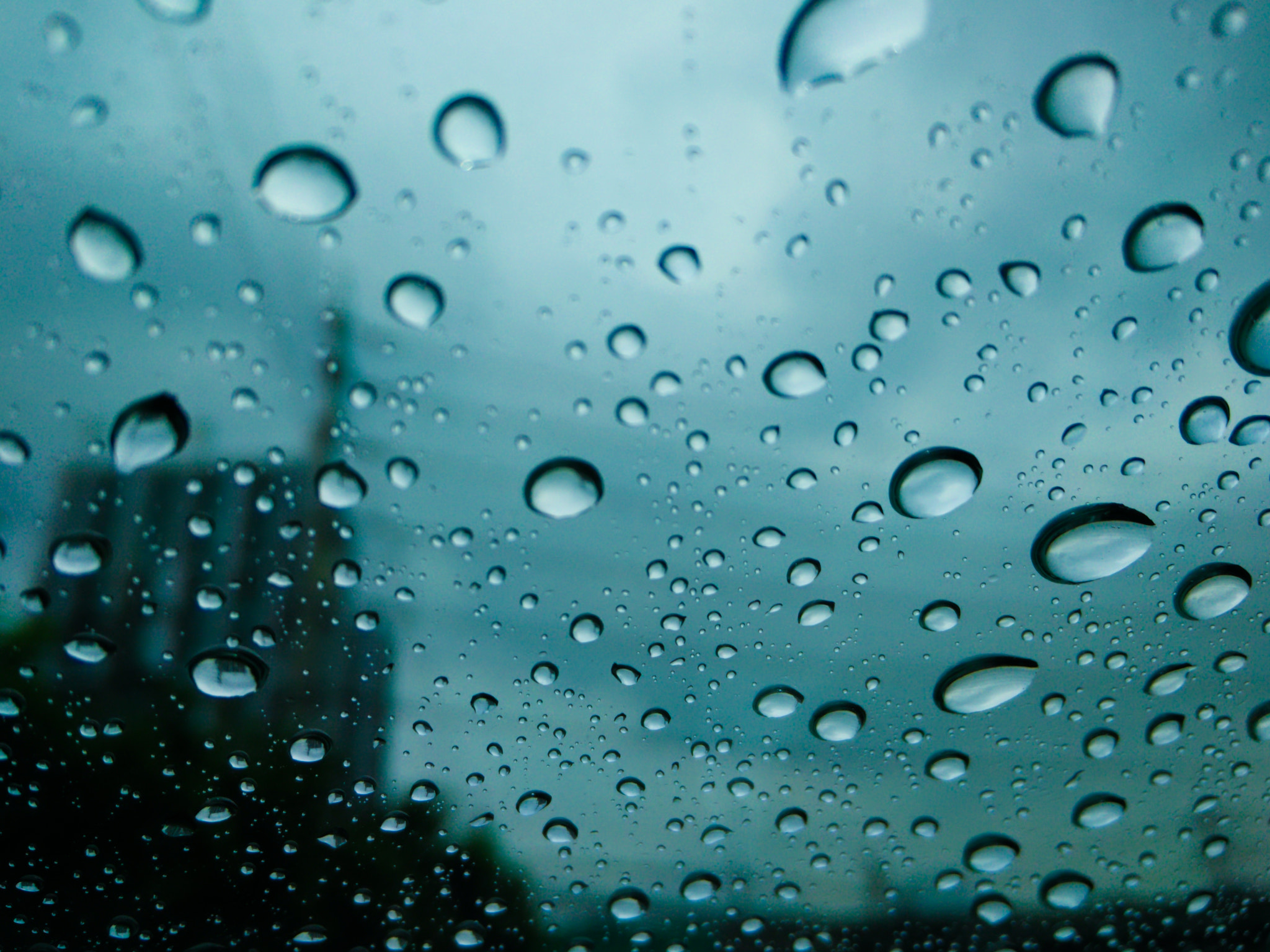 OPPO Find7 sample photo. Drop water front of the car photography