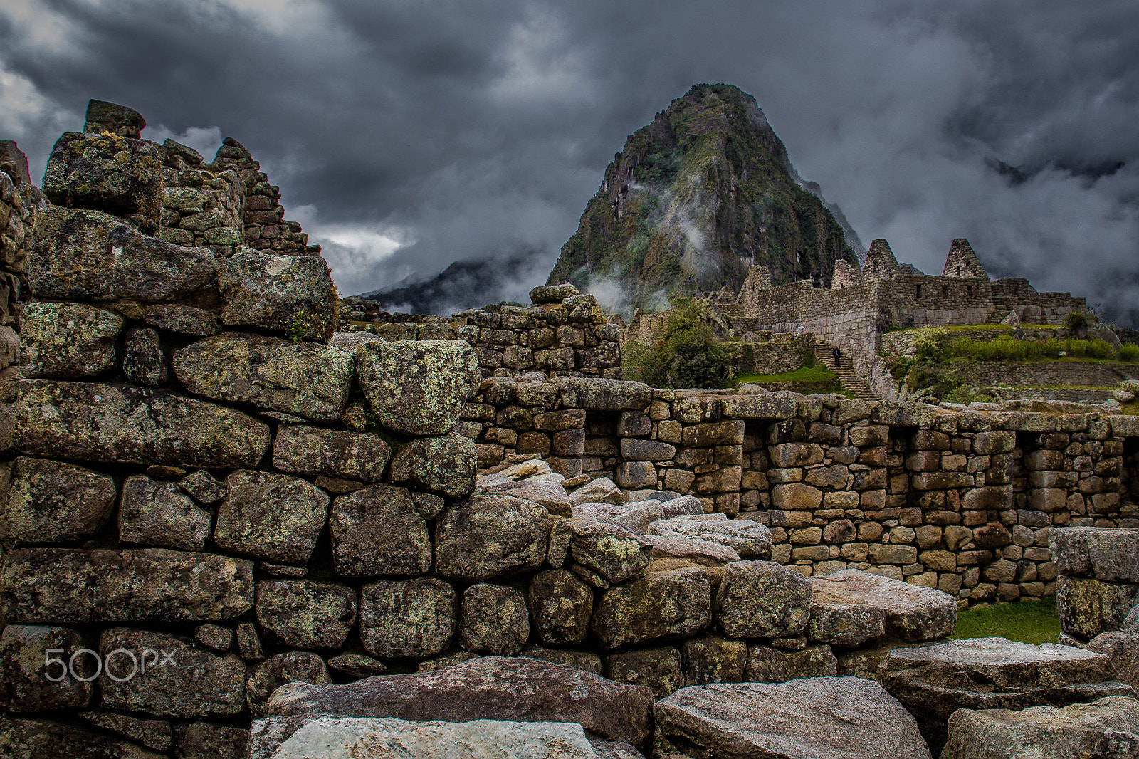 Canon EOS 700D (EOS Rebel T5i / EOS Kiss X7i) sample photo. Ruins of the empire photography