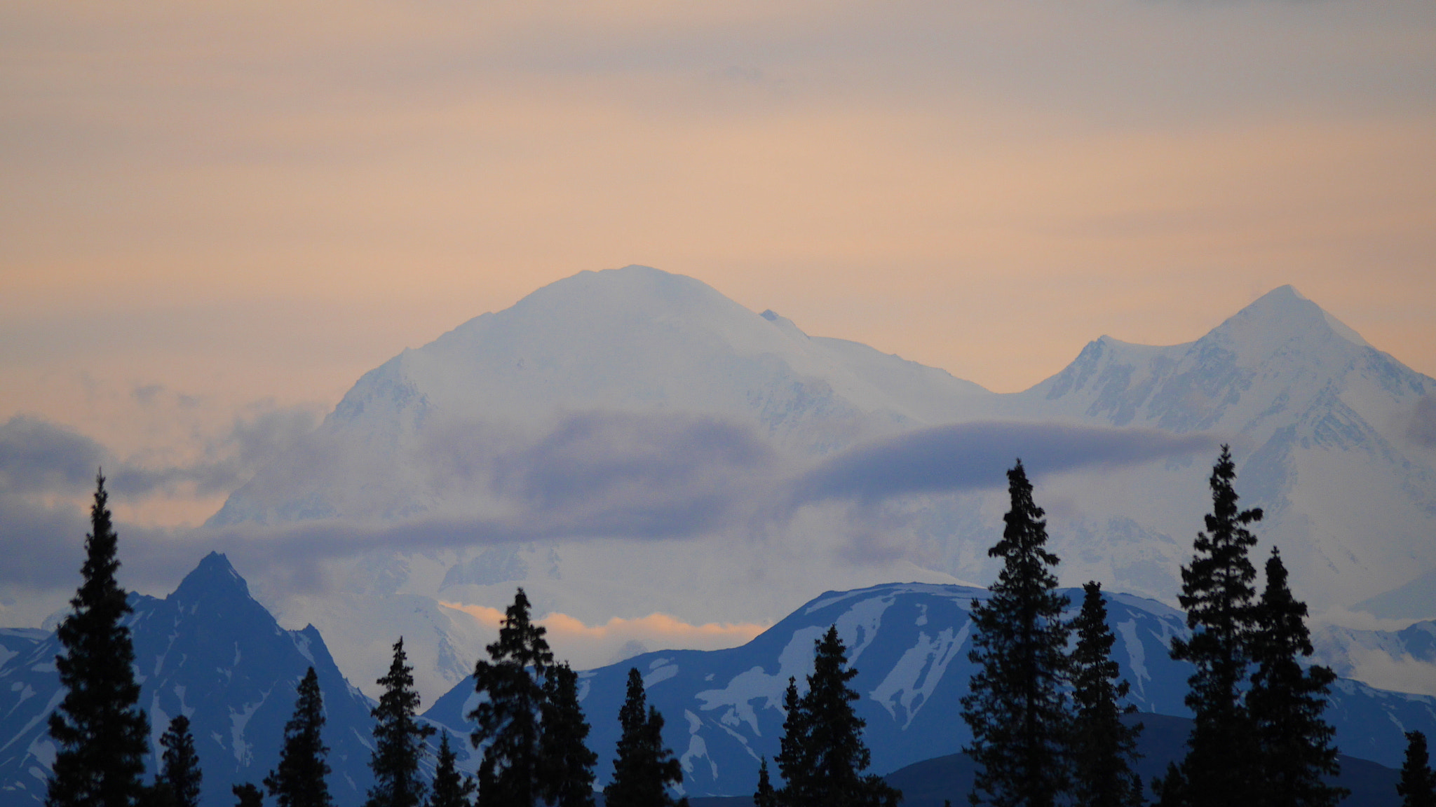 Panasonic Lumix DMC-GX7 sample photo. Denali at dusk touched up photography
