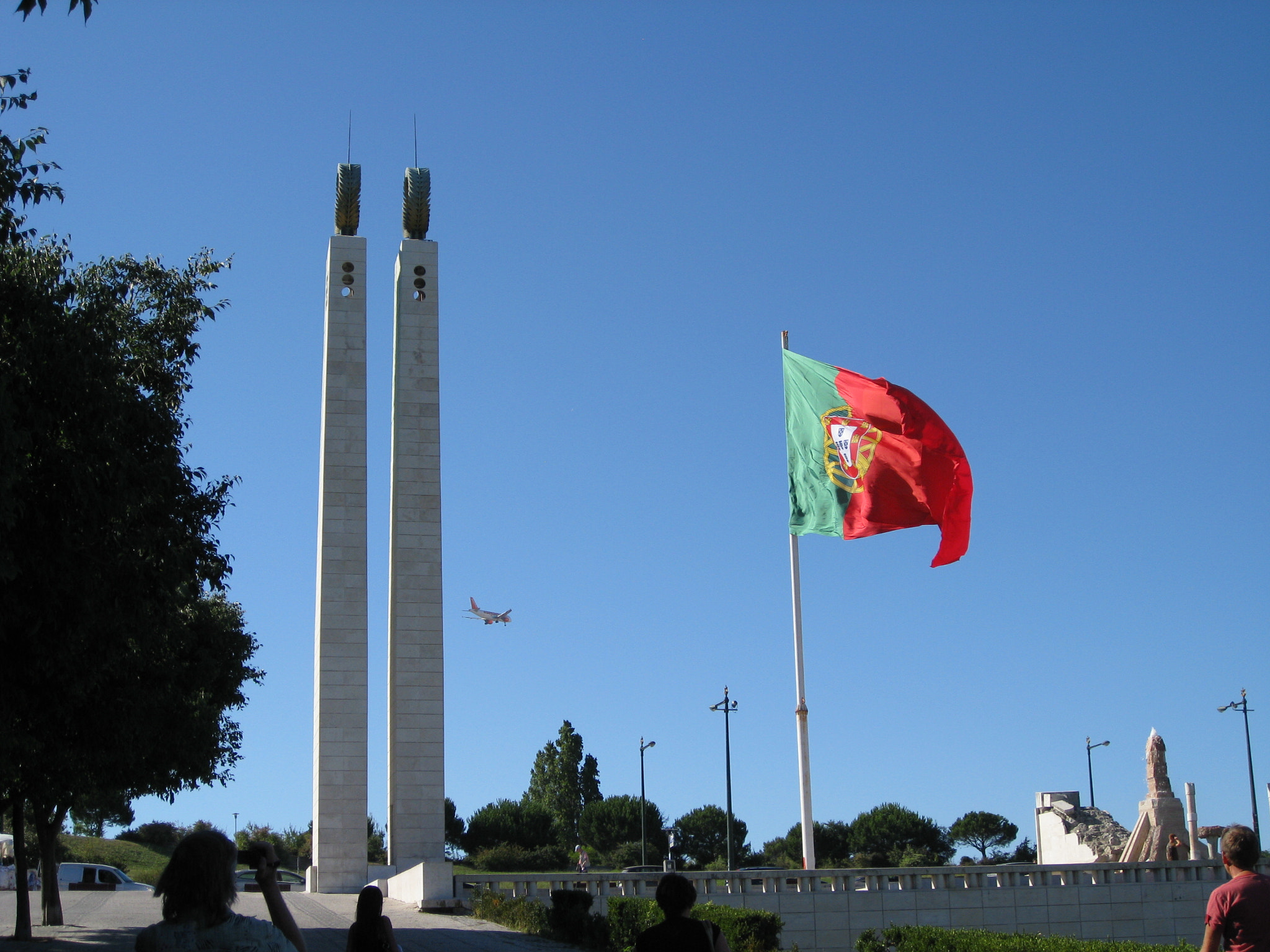 Canon DIGITAL IXUS 950 IS sample photo. Lisbon city in portugal photography