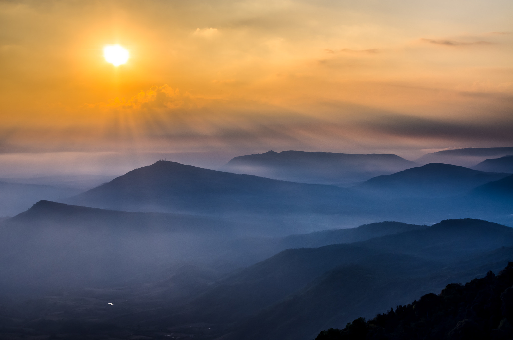 Pentax K-x + A Series Lens sample photo. Sun, mist and mountains photography