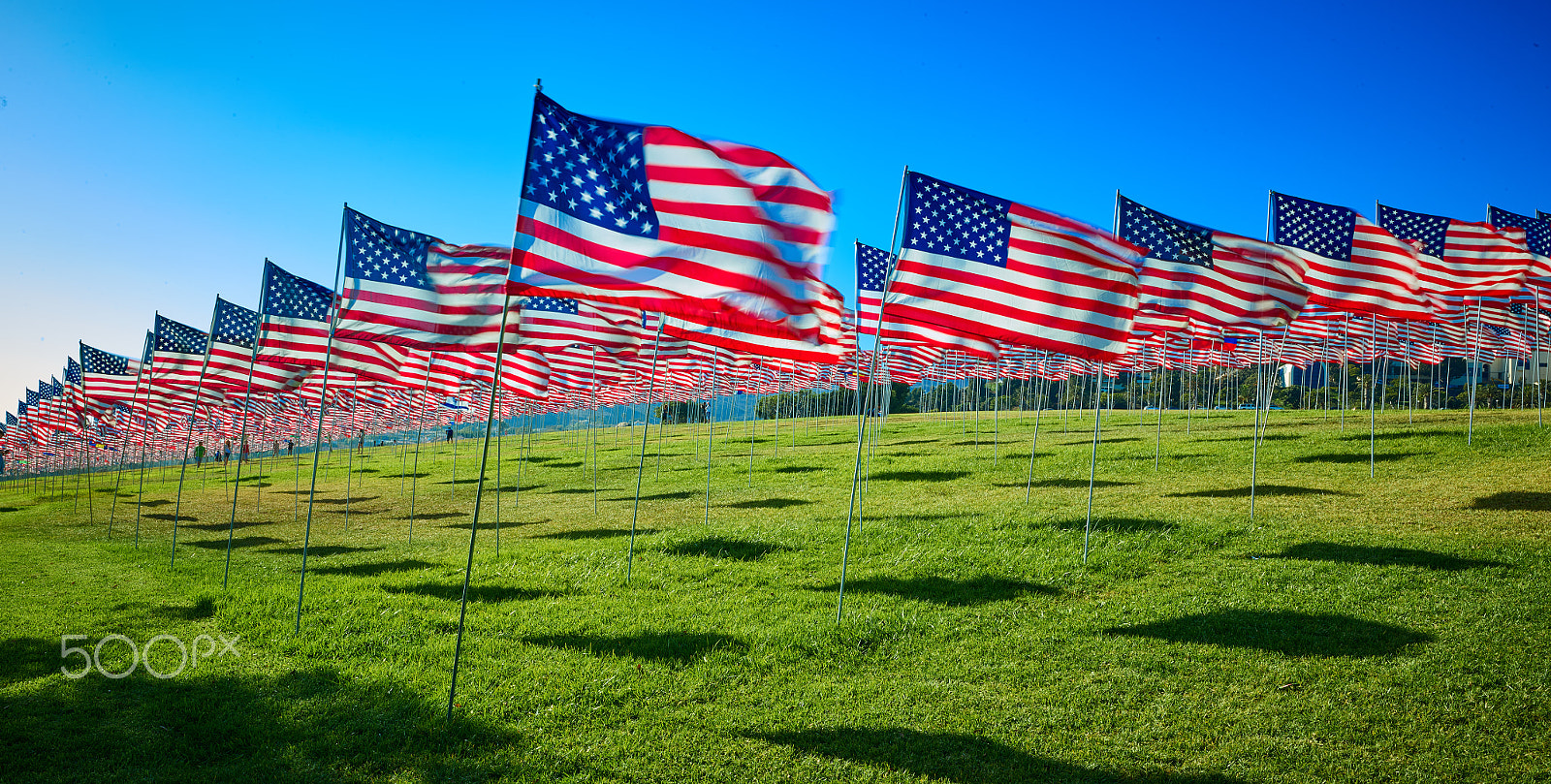Phase One IQ3 100MP + Schneider LS 35mm f/3.5 sample photo. 911 flag memorial at pepperdine university photography