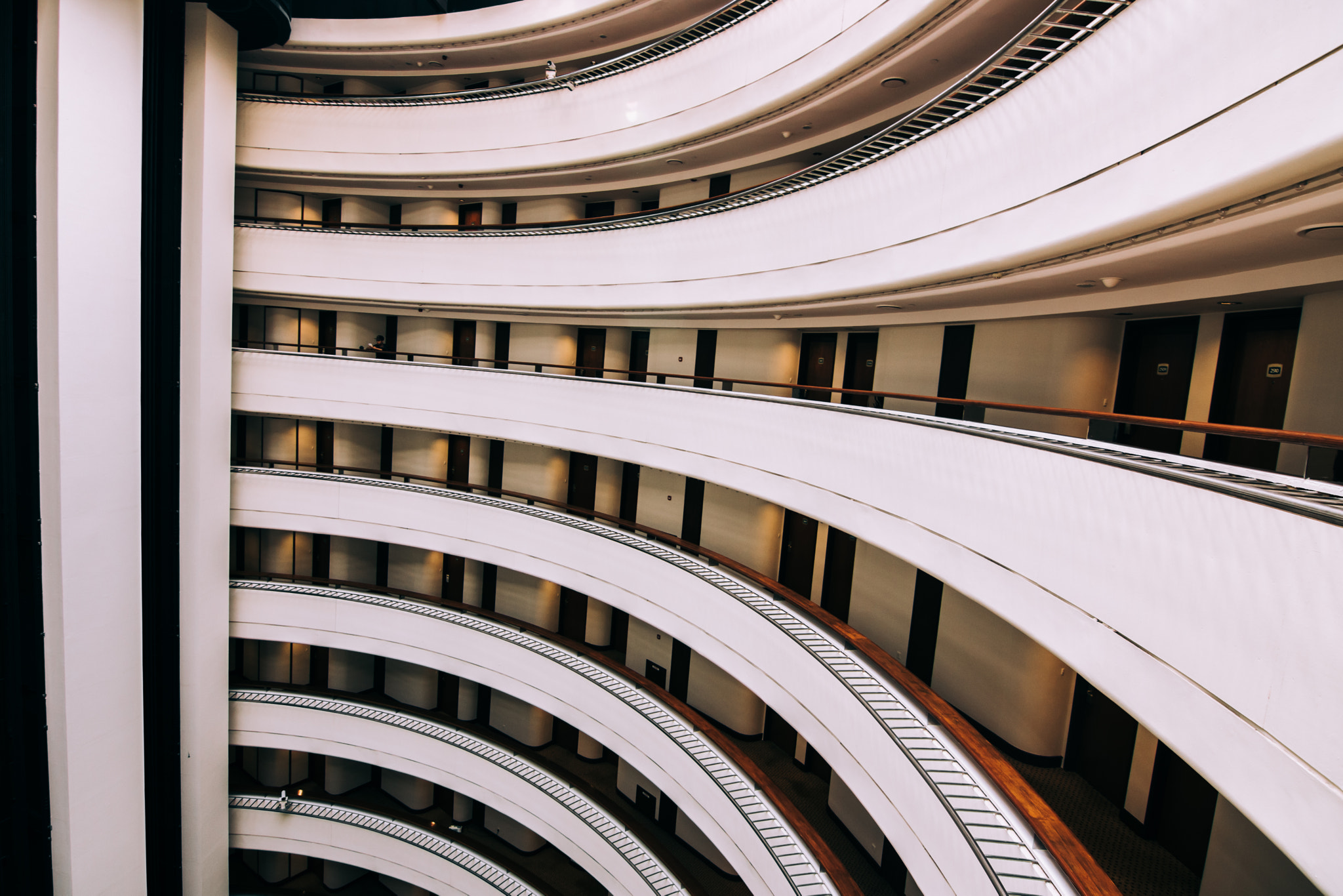 Canon EOS 760D (EOS Rebel T6s / EOS 8000D) sample photo. Holiday inn atrium, singapore - lines photography