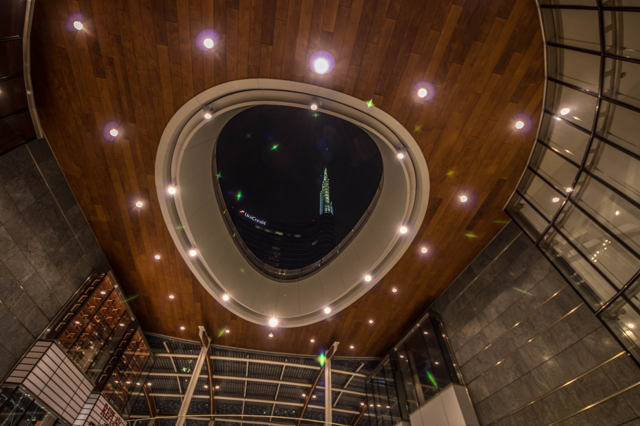 Sigma 8-16mm F4.5-5.6 DC HSM sample photo. Gae aulenti up photography
