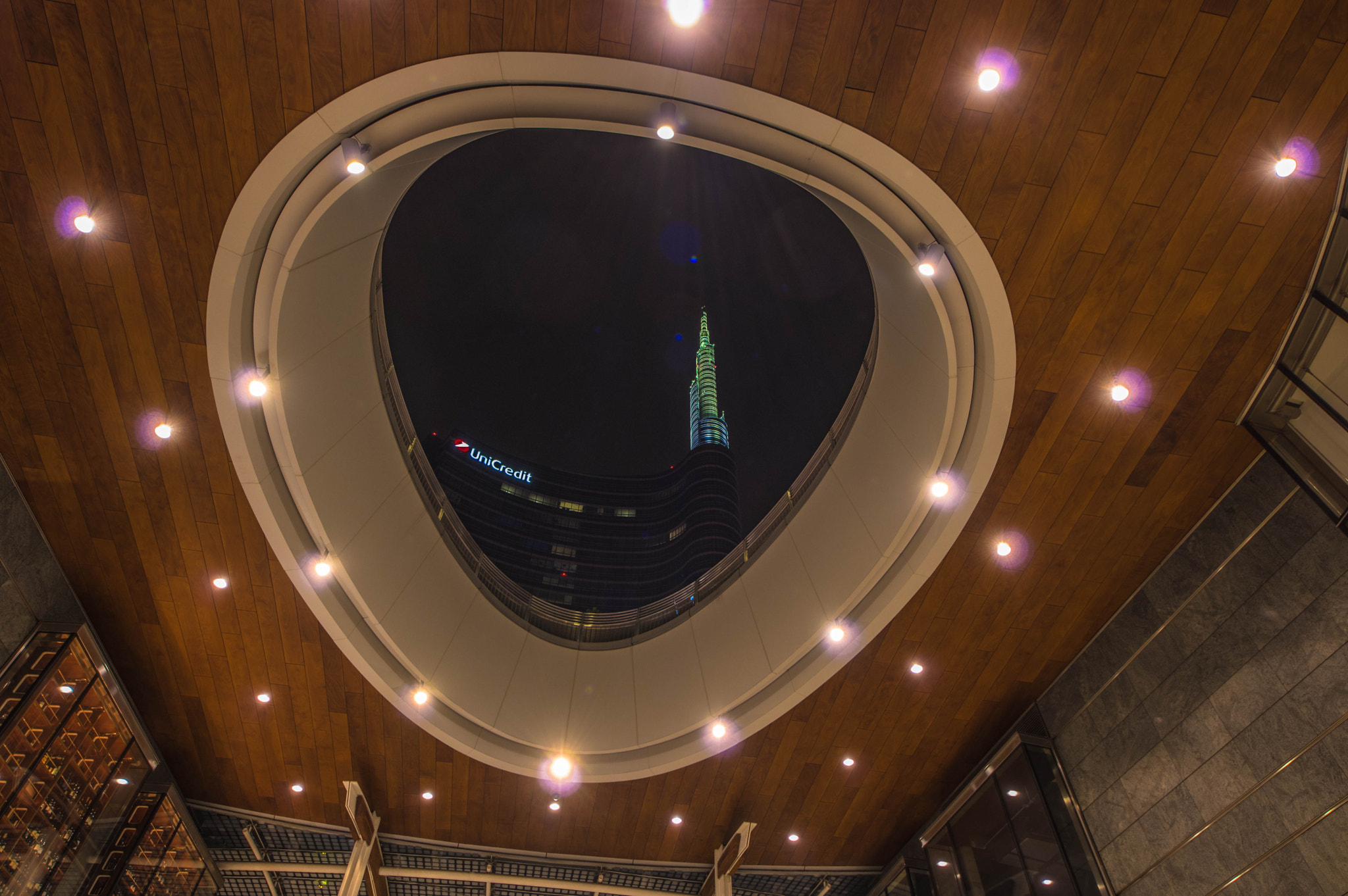Sigma 8-16mm F4.5-5.6 DC HSM sample photo. Gae aulenti up photography