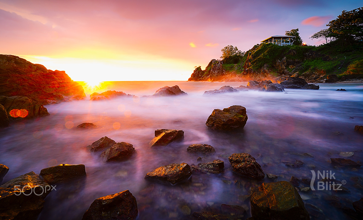 ZEISS Batis 18mm F2.8 sample photo. Light flow photography