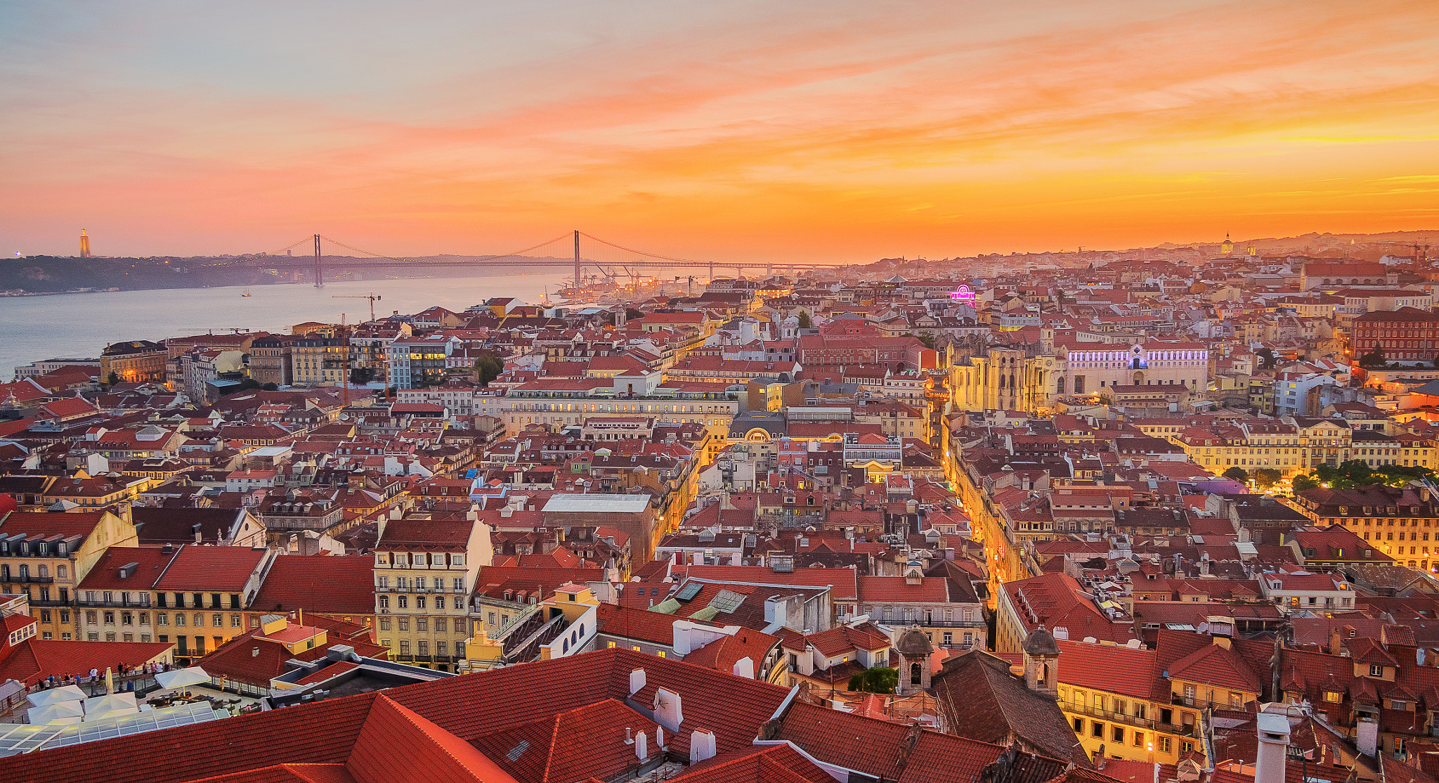 Panasonic Lumix DMC-GH3 sample photo. Sunset view over lisbon photography