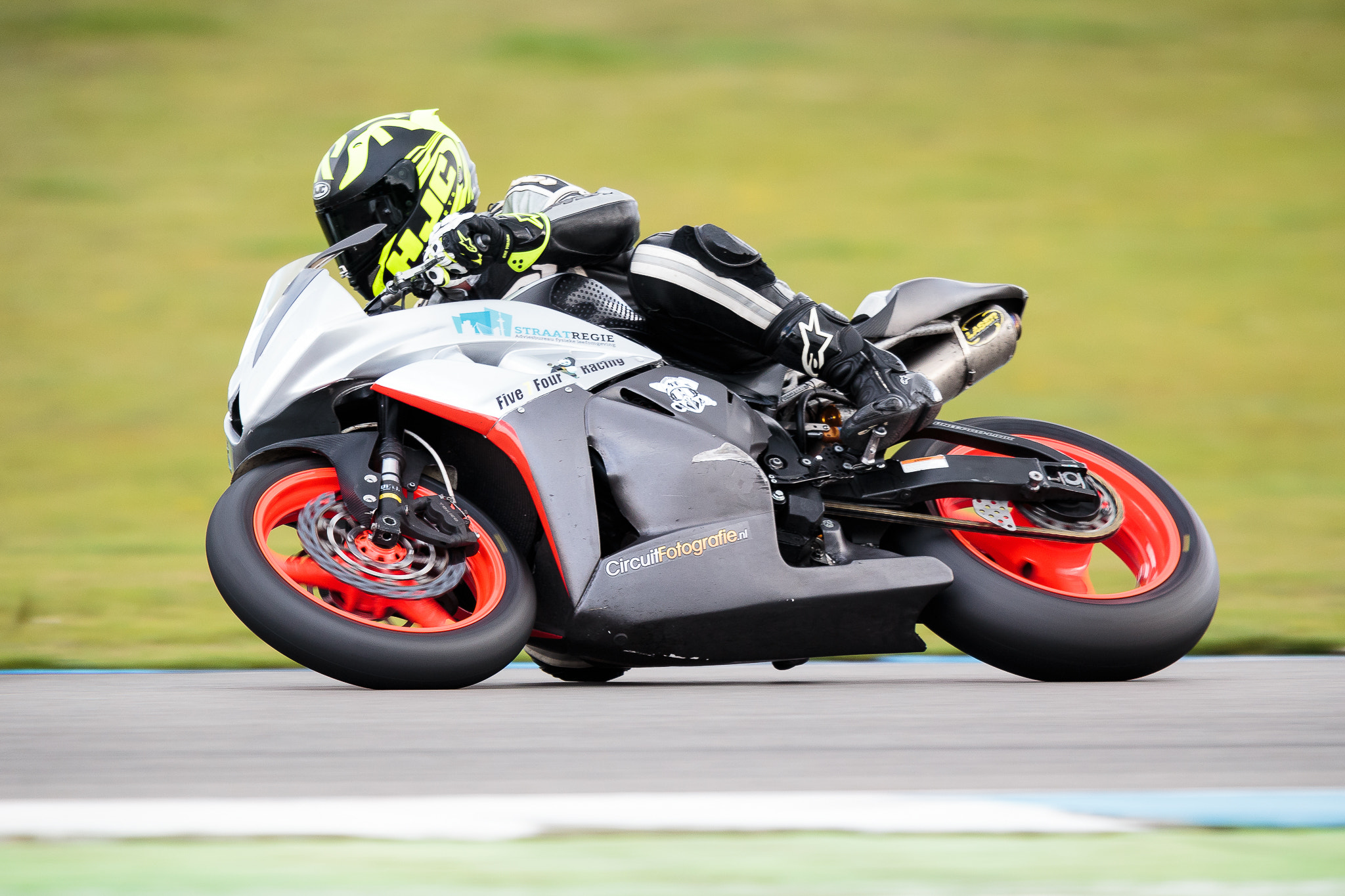 Canon EF 400mm F2.8L IS II USM sample photo. Five 7 four racing photography