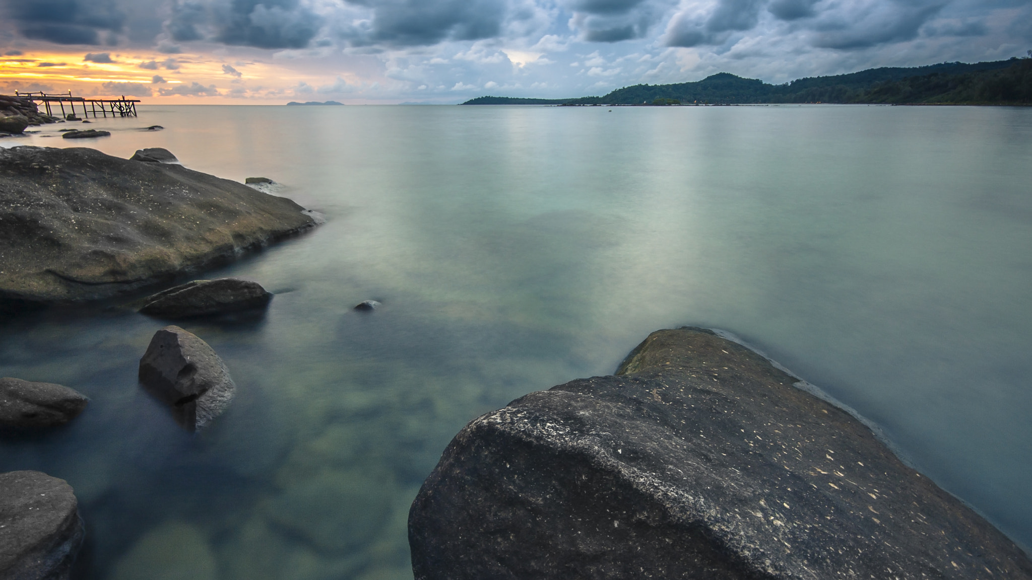Canon EOS 40D + Sigma 10-20mm F4-5.6 EX DC HSM sample photo. Kohkood sunset photography