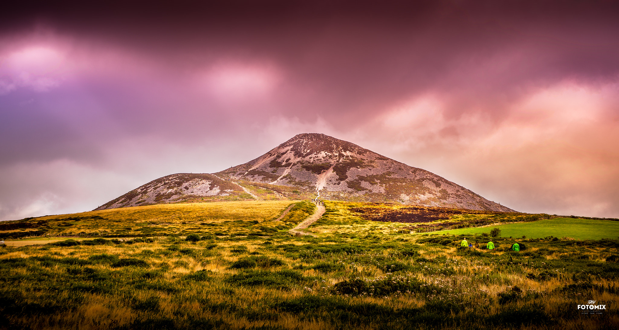 Sony SLT-A55 (SLT-A55V) sample photo. Great sugar loaf, ireland photography