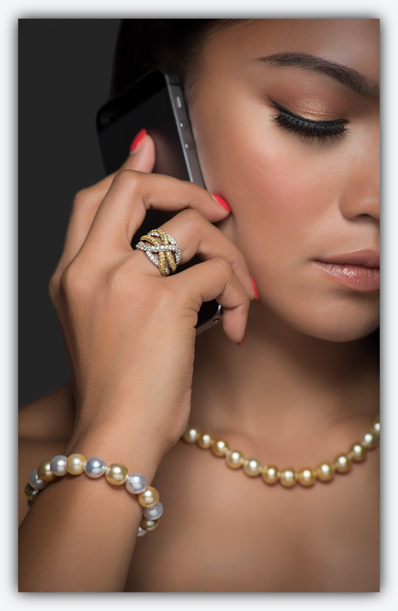 AF Zoom-Nikkor 80-200mm f/2.8 ED sample photo. Ade for kasumba jewellery photography