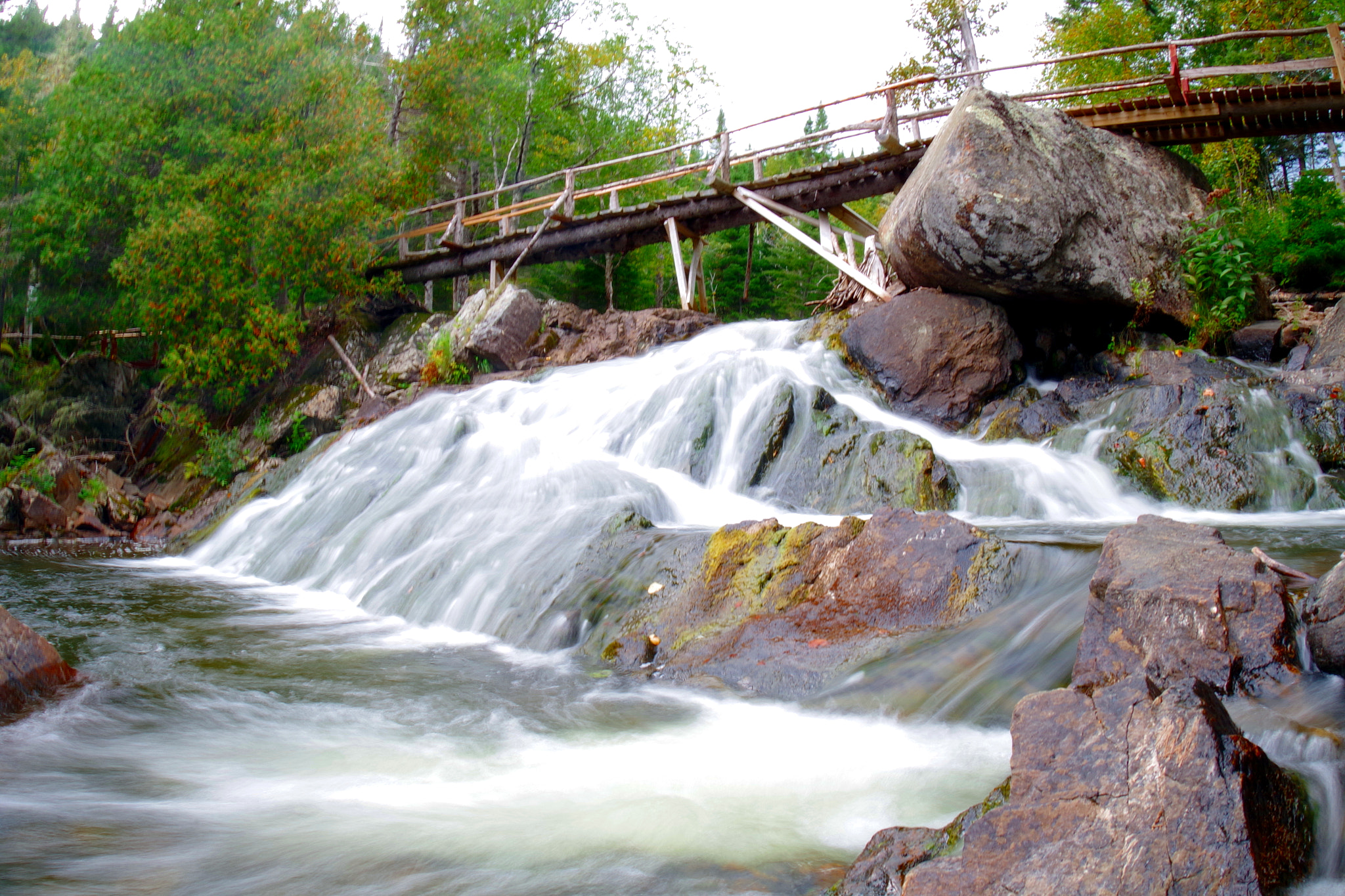 Pentax K-S2 sample photo. Cascade photography