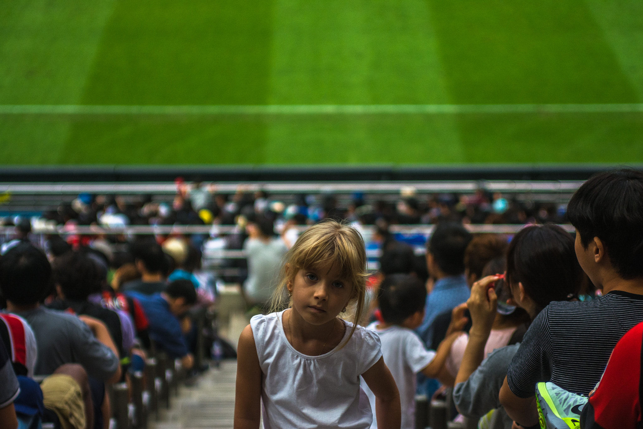 Nikon D7100 + AF Zoom-Nikkor 35-70mm f/2.8D sample photo. Little blonde girl - my daughter photography