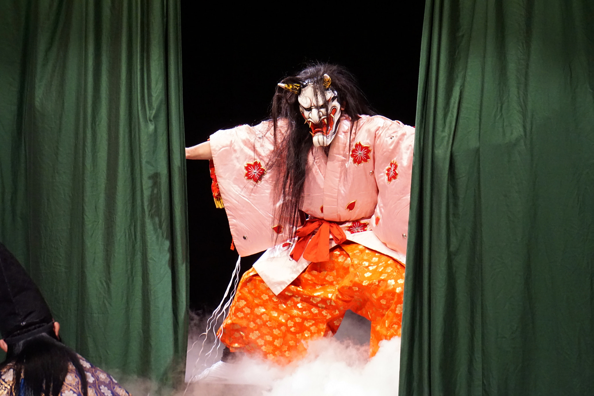 Sony FE 24-240mm F3.5-6.3 OSS sample photo. Samurai monster photography