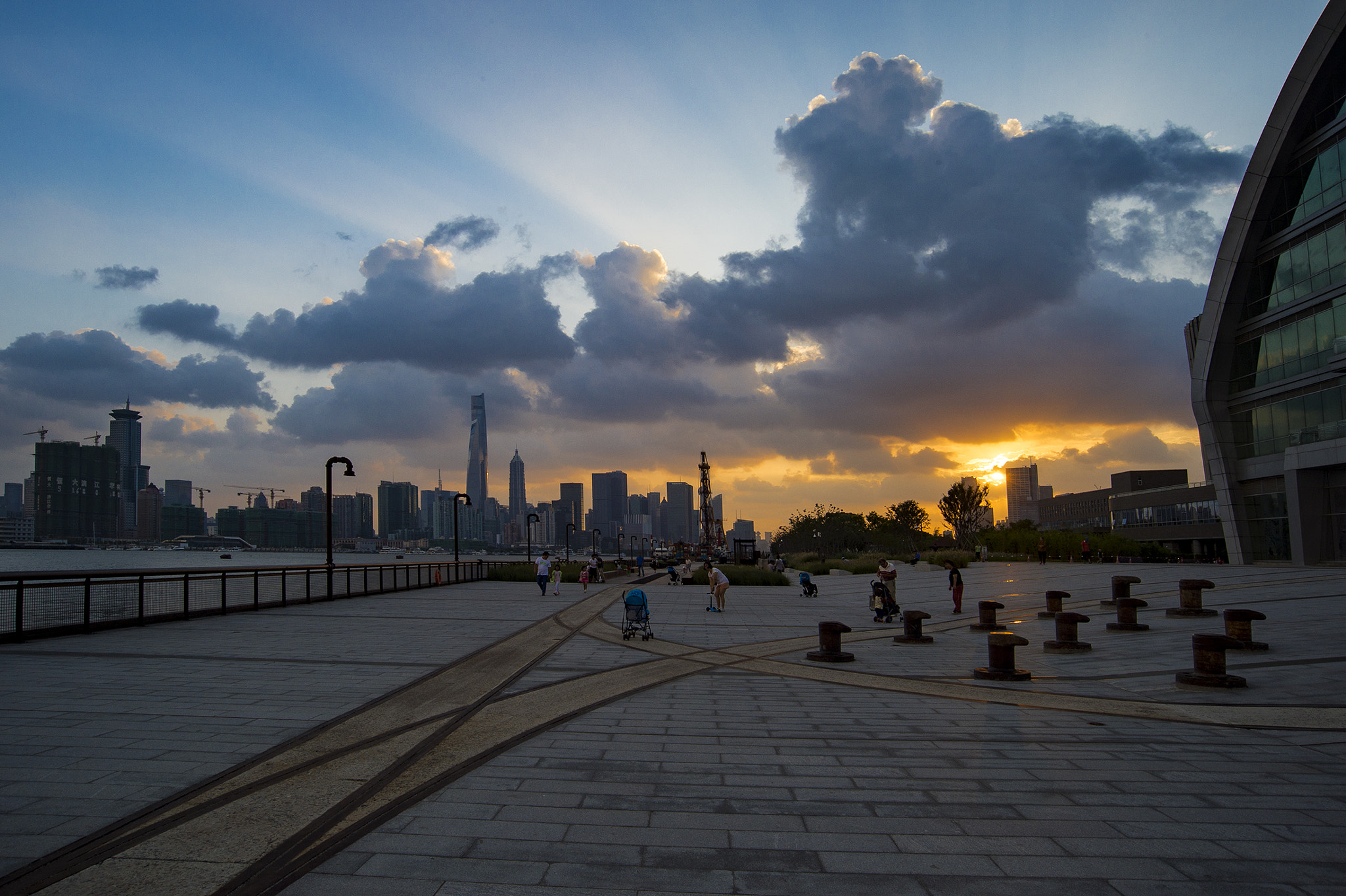 Nikon Df sample photo. Shanghai yangpuriver photography