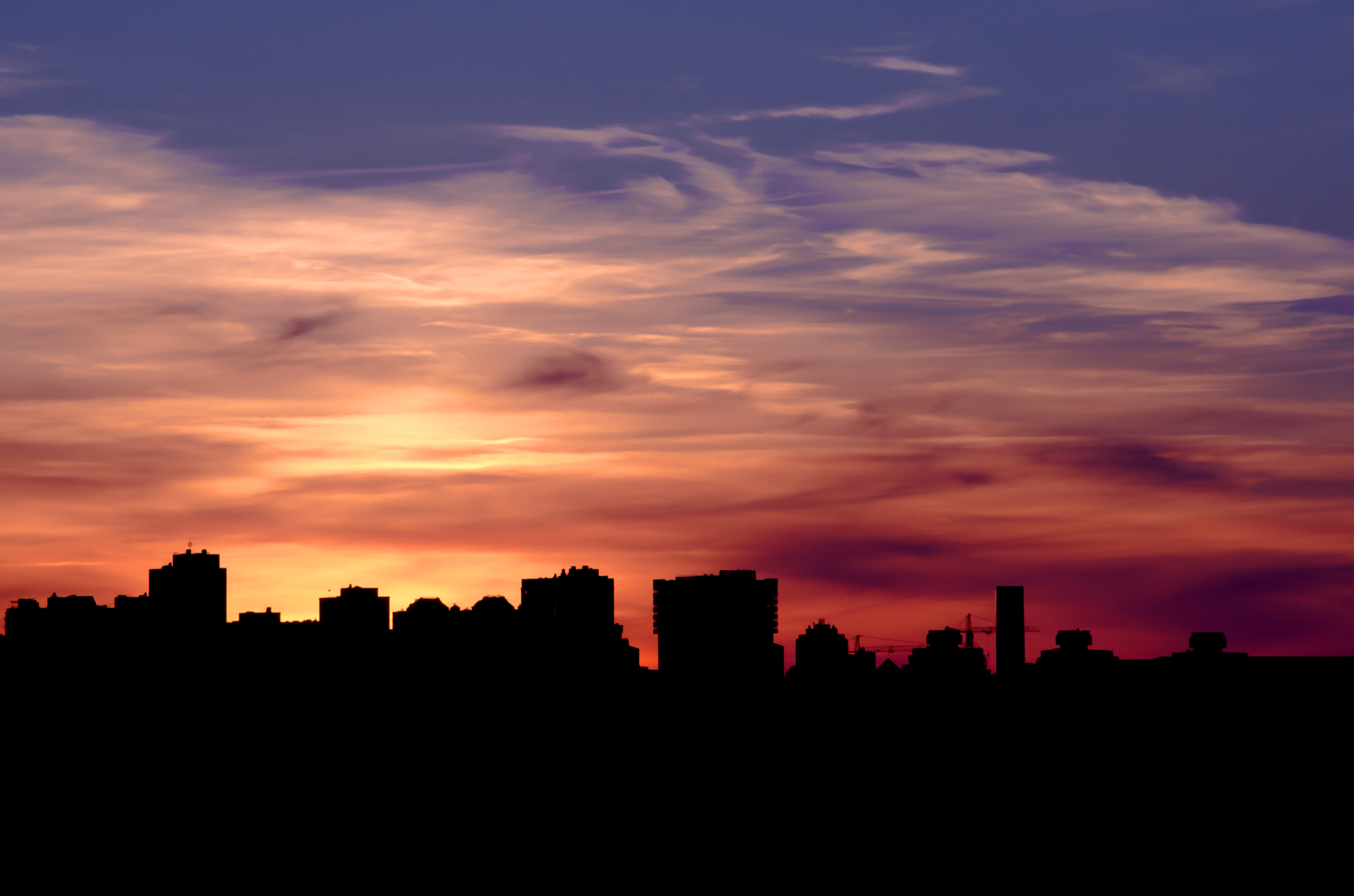 Nikon AF-S Nikkor 24-120mm F4G ED VR sample photo. Kyiv sunset photography